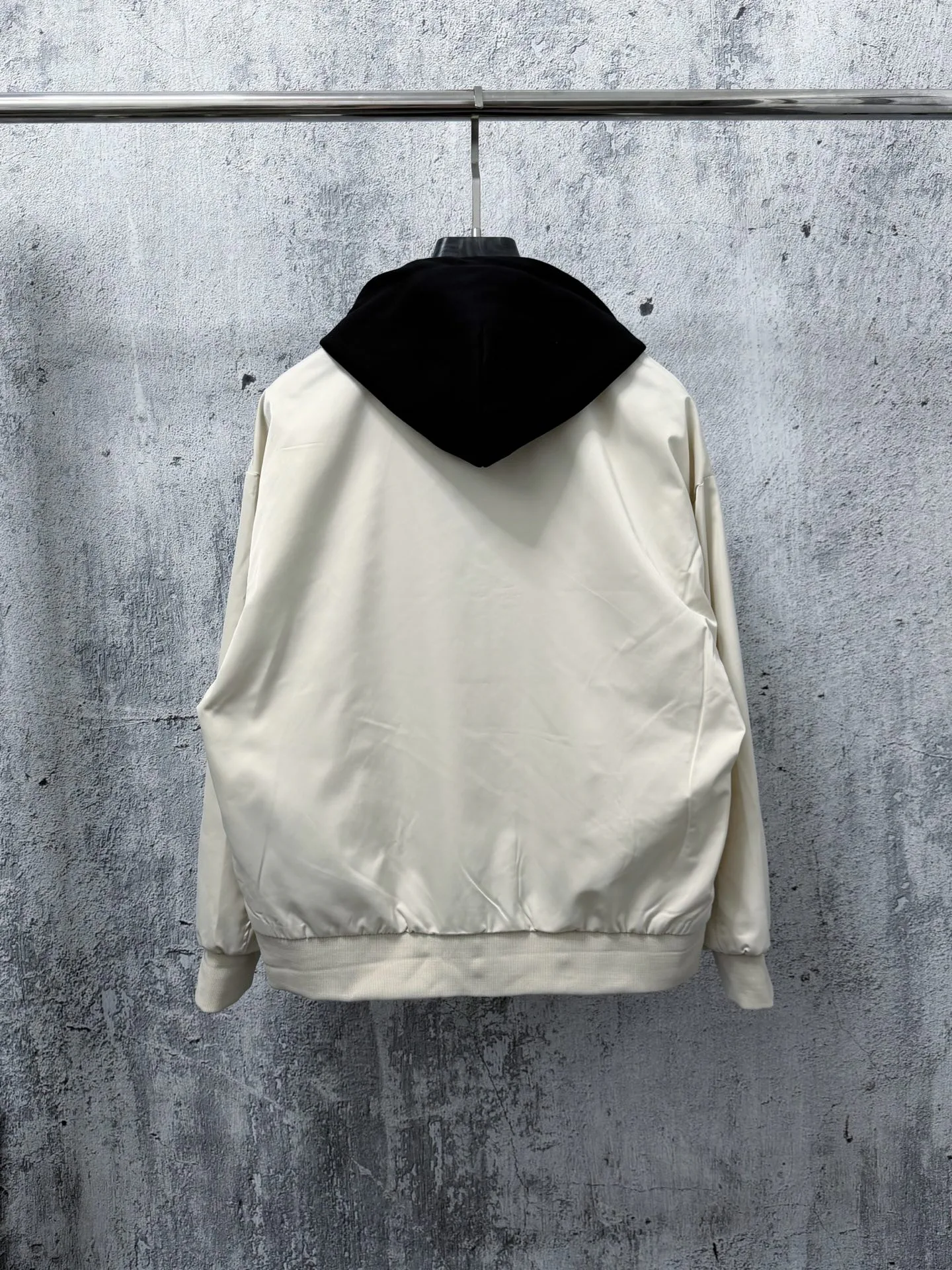 Men's Jackets And Down Jackets BURBERRY 18215643