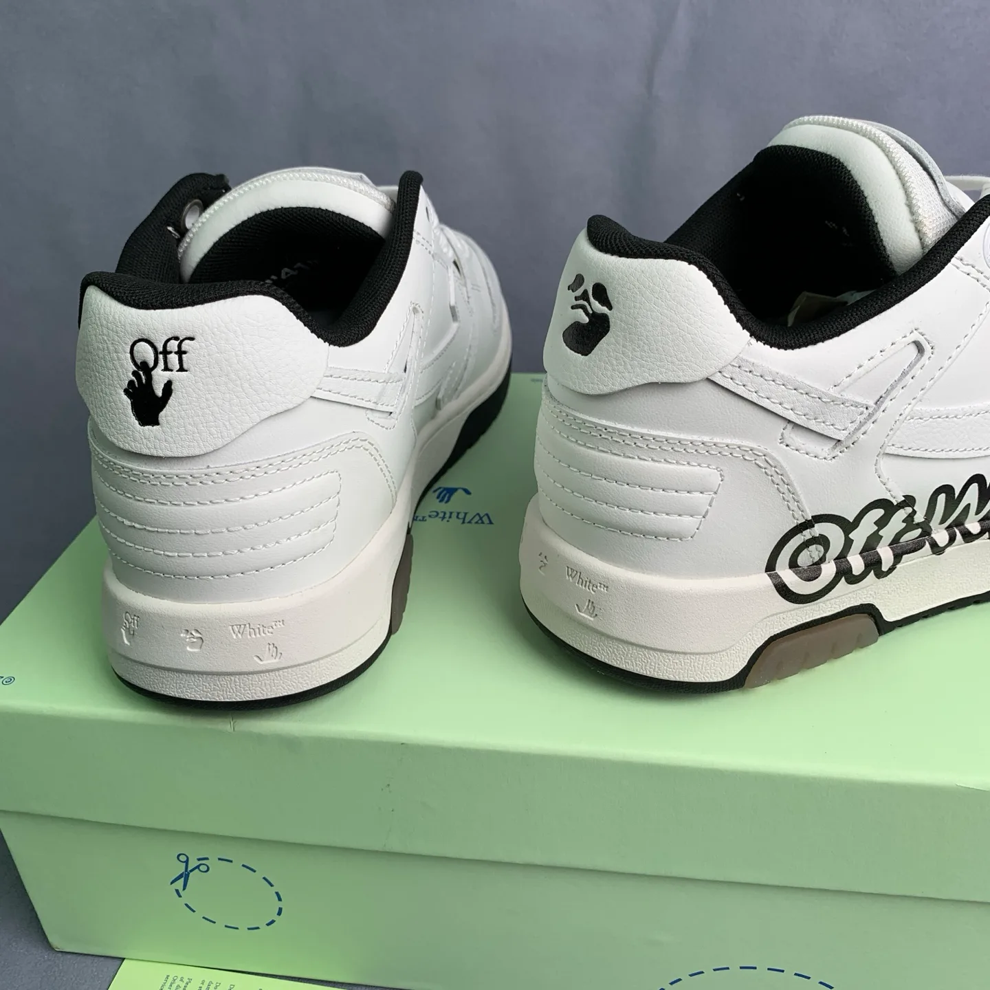 Women's Sneakers OFF-WHITE 17776389