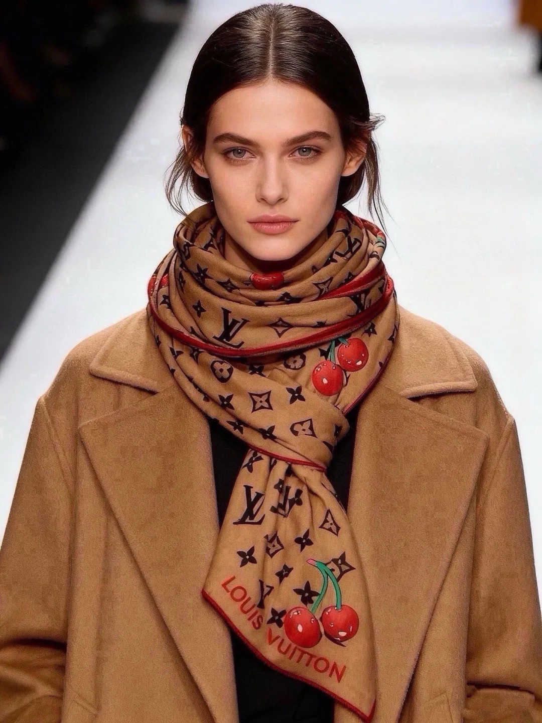Scarves LOUIS VUITTON 17901368