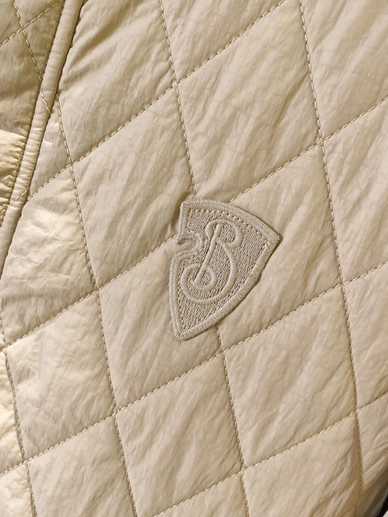 Women's Jackets And Down Jackets BURBERRY 18206353