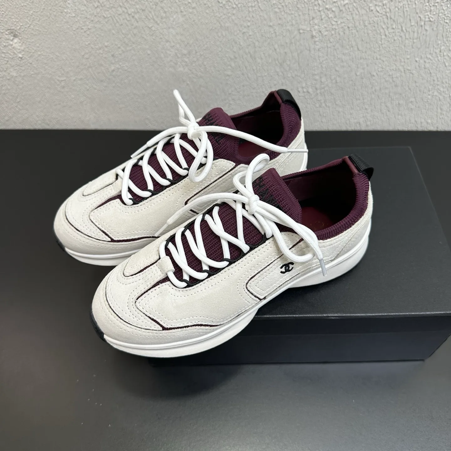 Women's Sneakers CHANEL 17934450
