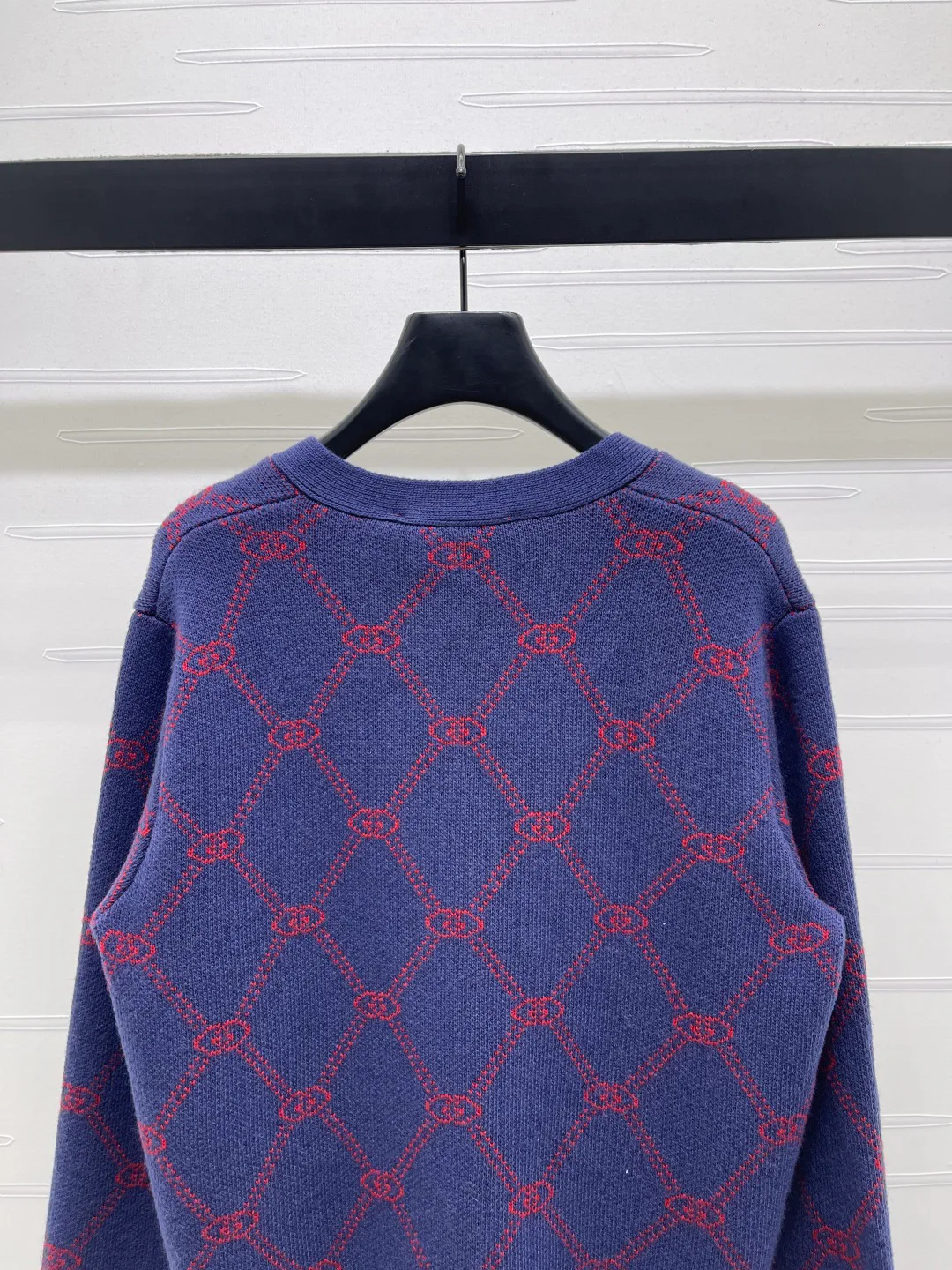 Women's Jumpers And Sweaters GUCCI 18437120