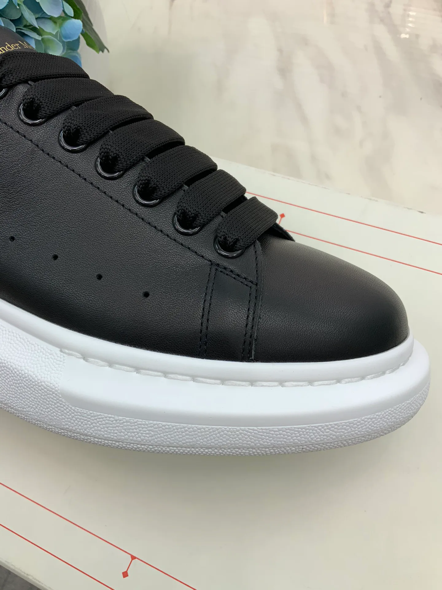 Women's Sneakers ALEXANDER MCQUEEN 18373673