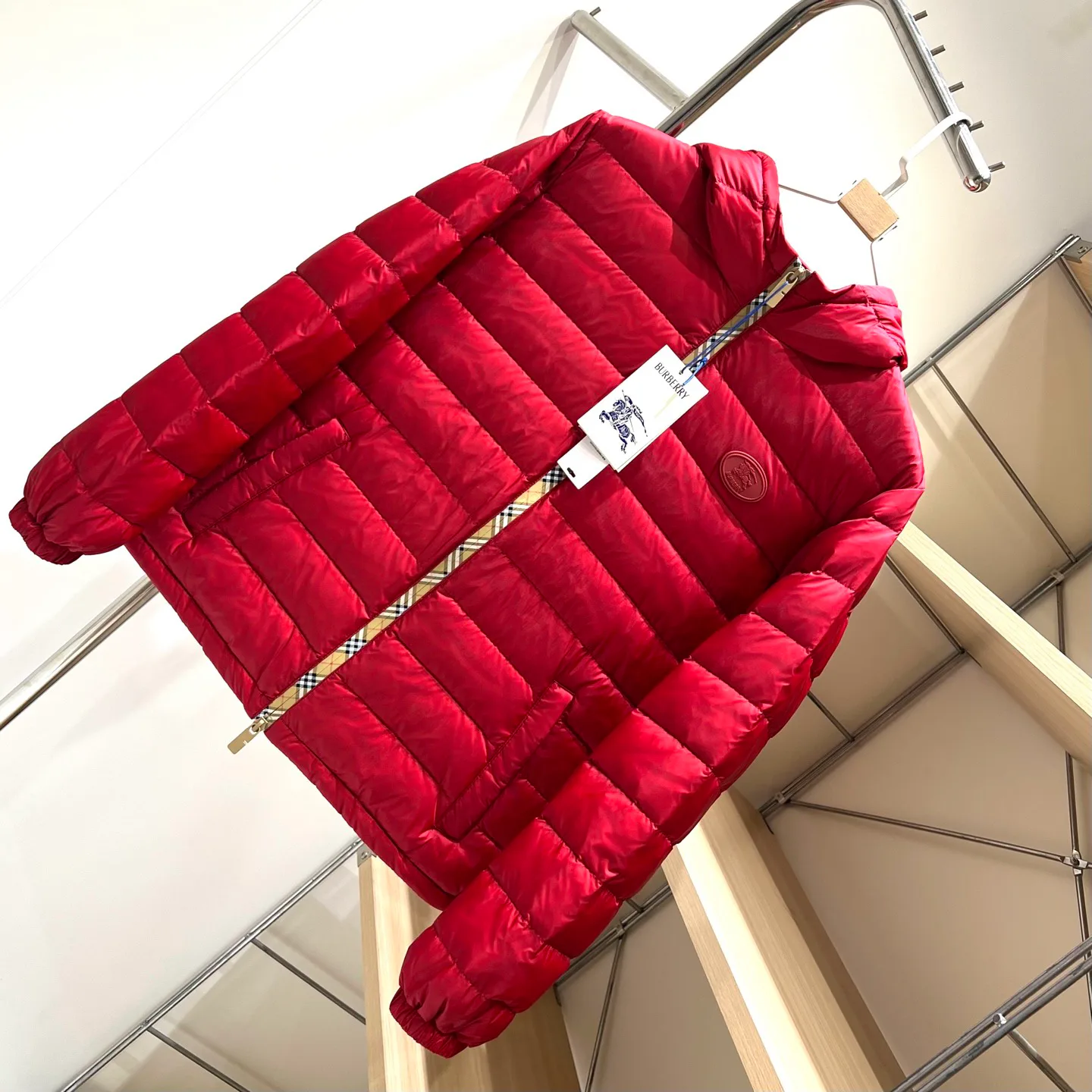 Women's Jackets And Down Jackets BURBERRY 18110901