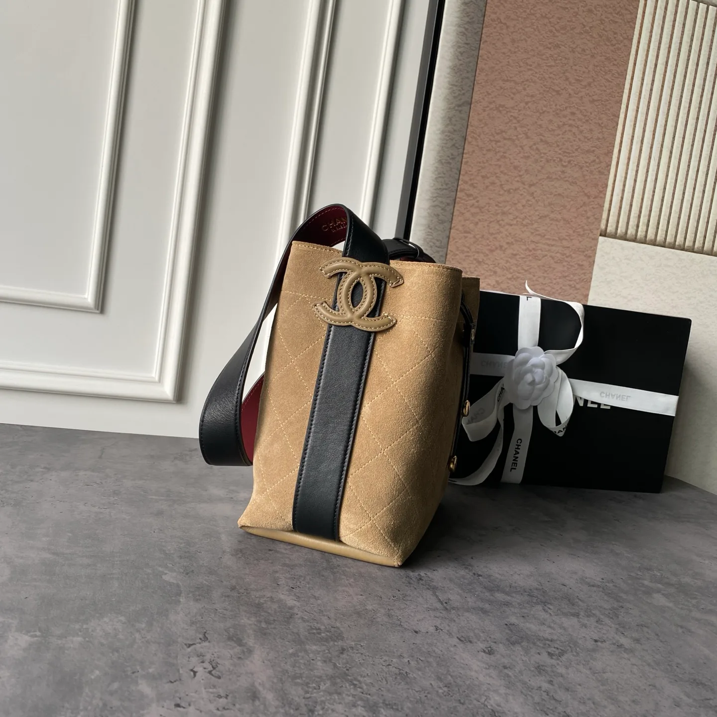 Women's Classic Handbags CHANEL 18208010