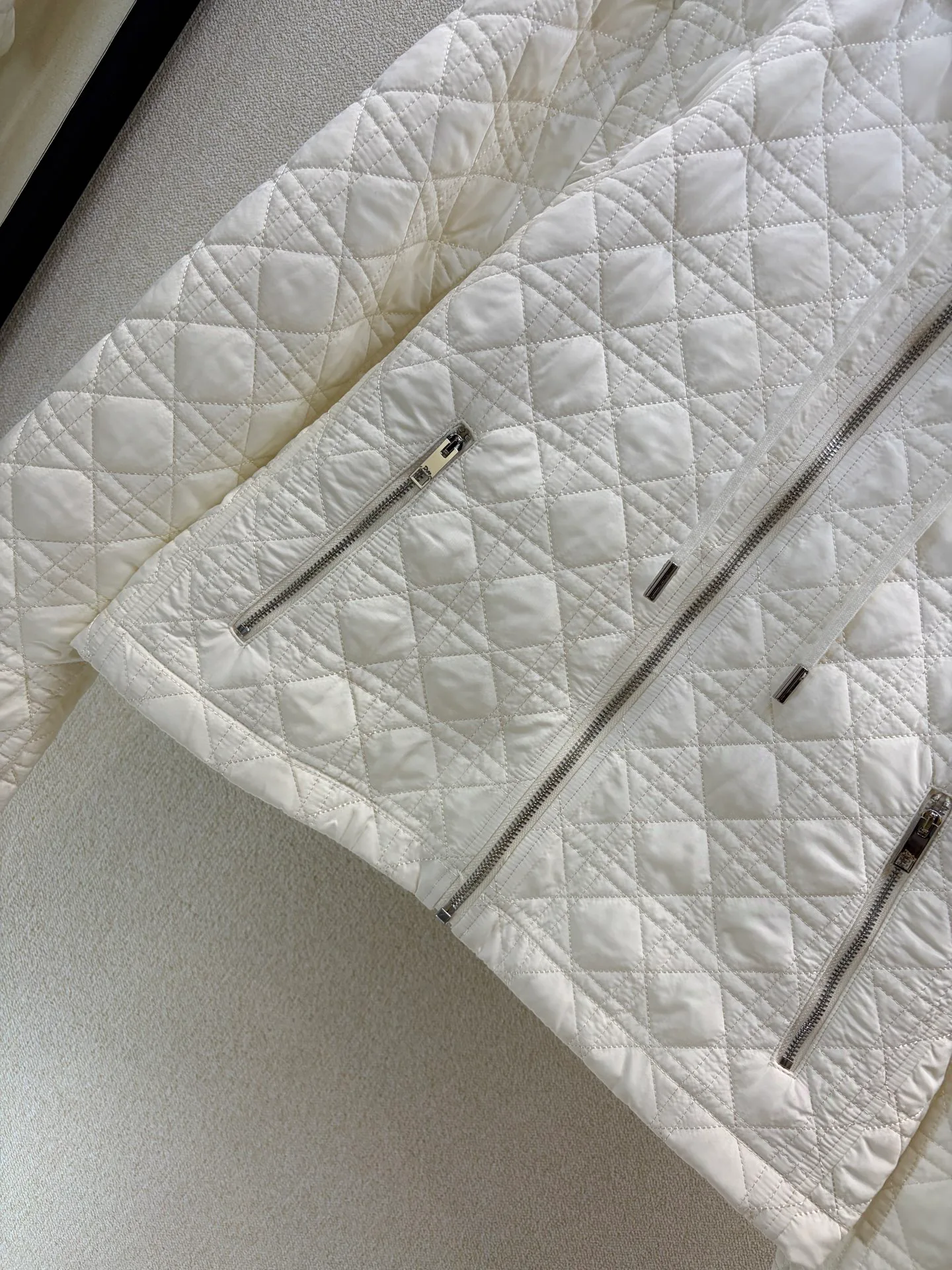 Women's Jackets And Down Jackets CHRISTIAN DIOR 18203482