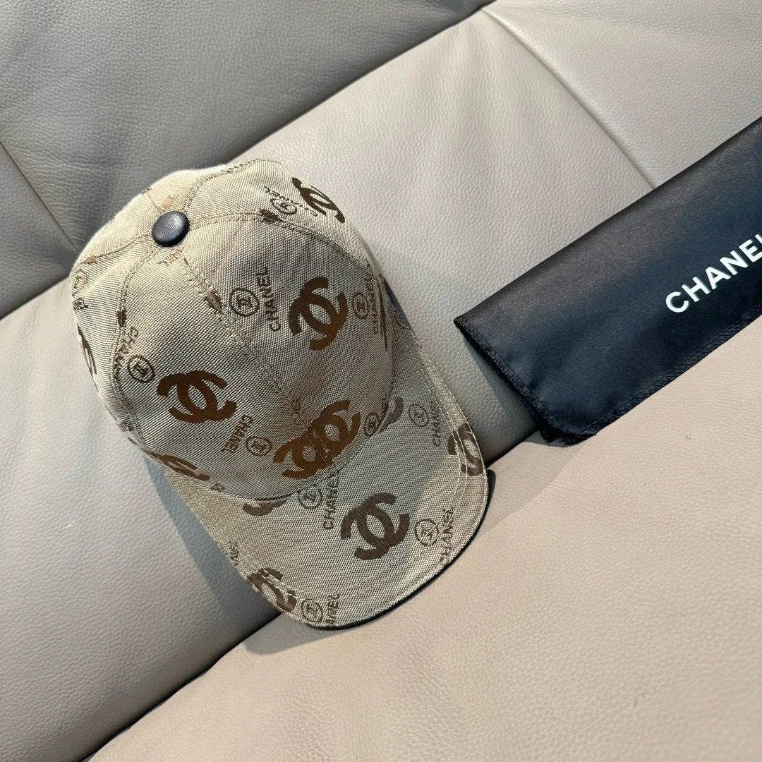 Hats CHANEL 17515213