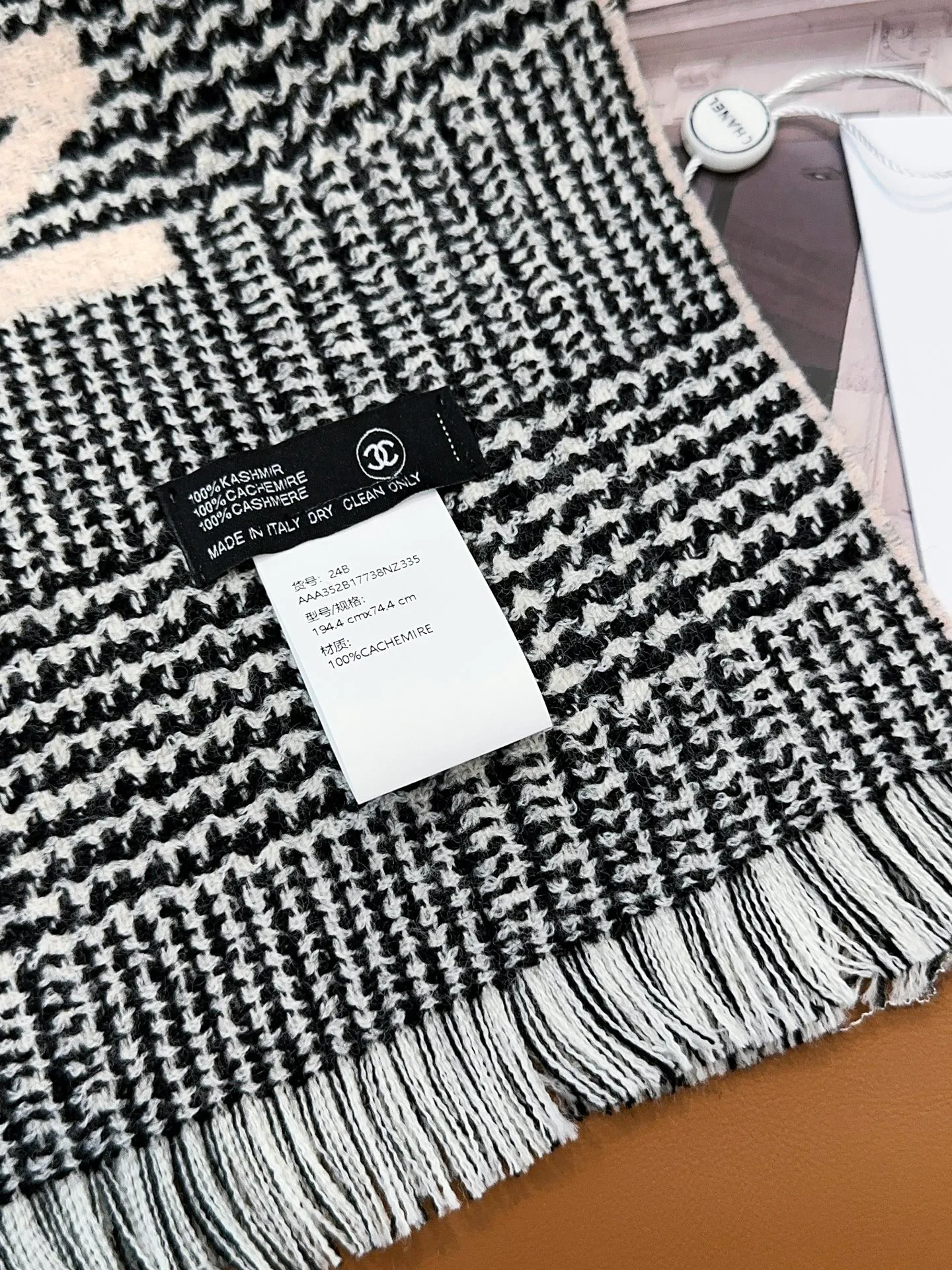 Scarves CHANEL 18401195