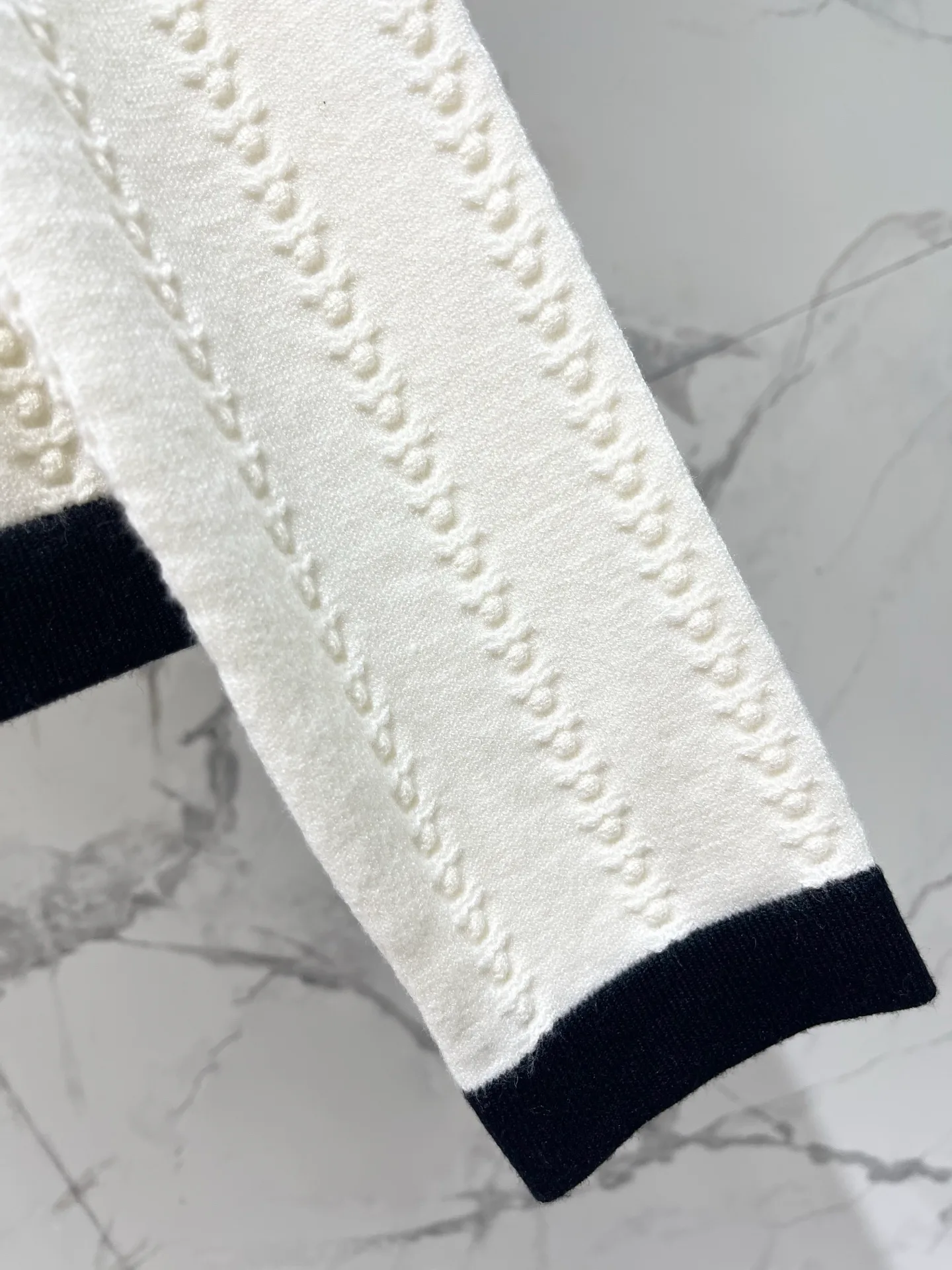 Women's Jumpers And Sweaters CHANEL 18138561