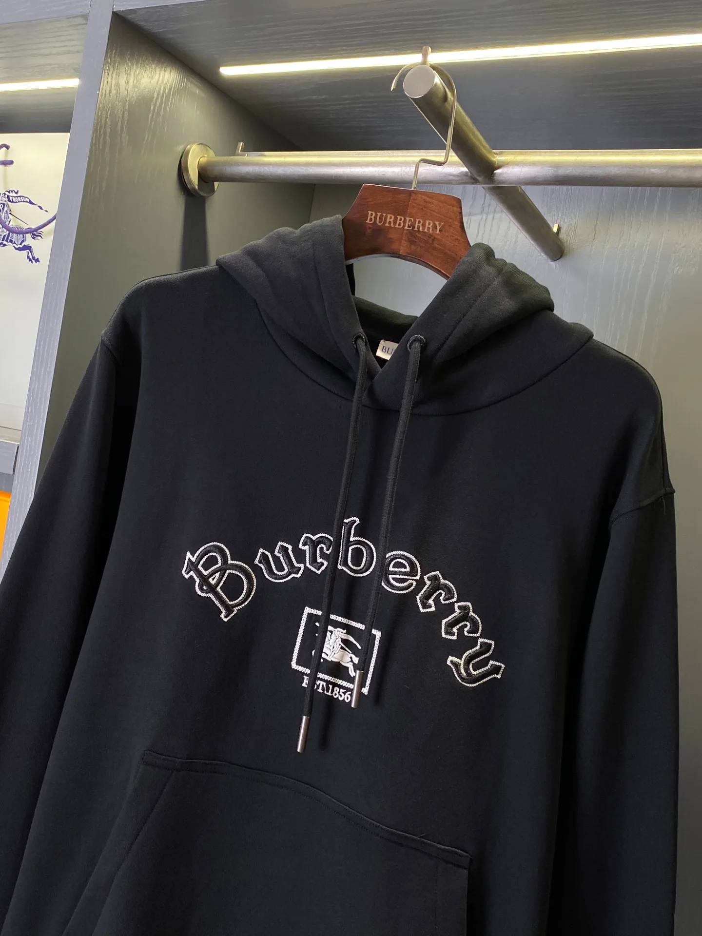 Women's Sweatshirts And Hoodies BURBERRY 18141424
