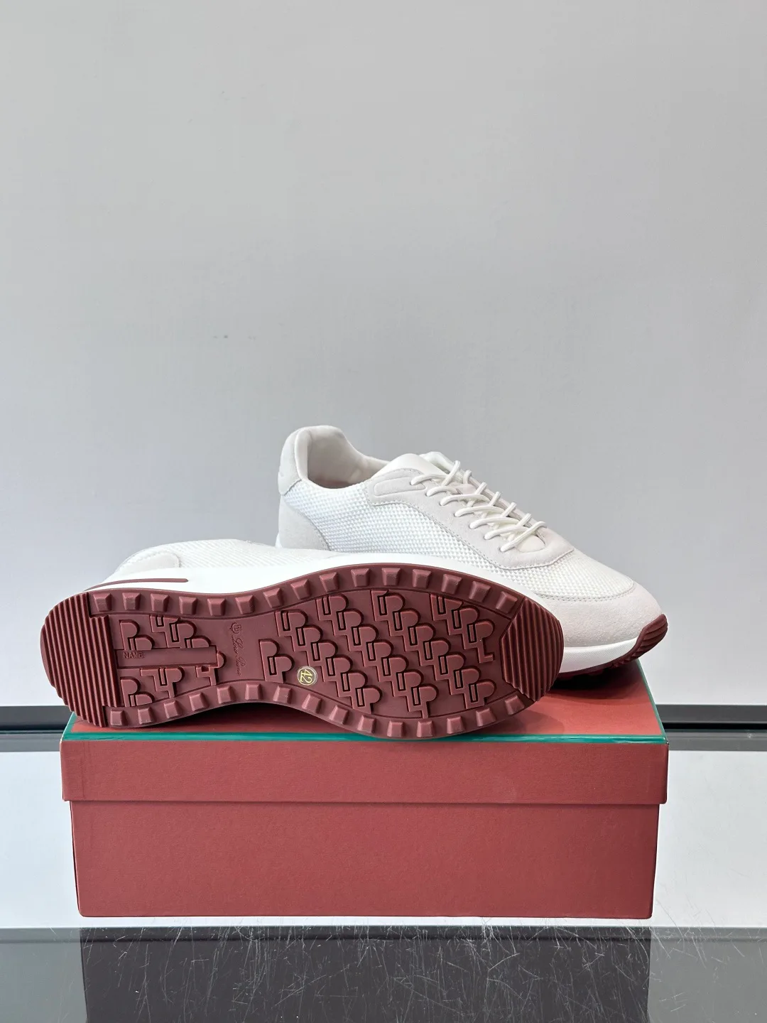 Men's Sneakers LORO PIANA 17730627