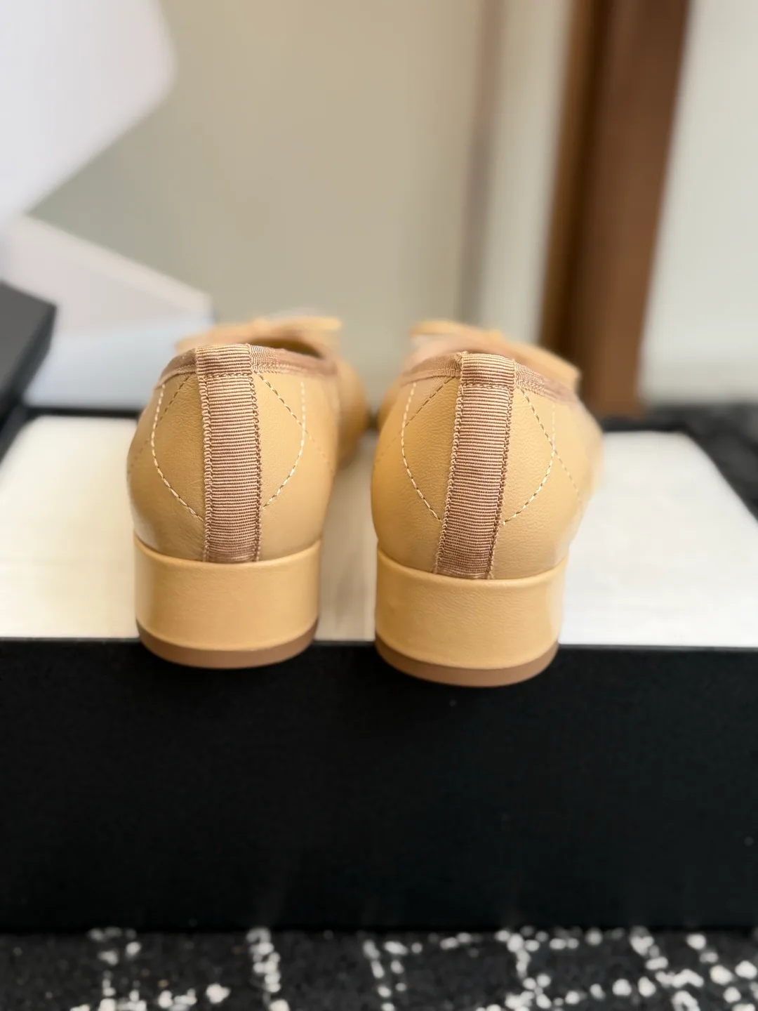 Women's Ballet Flats CHANEL 17740545