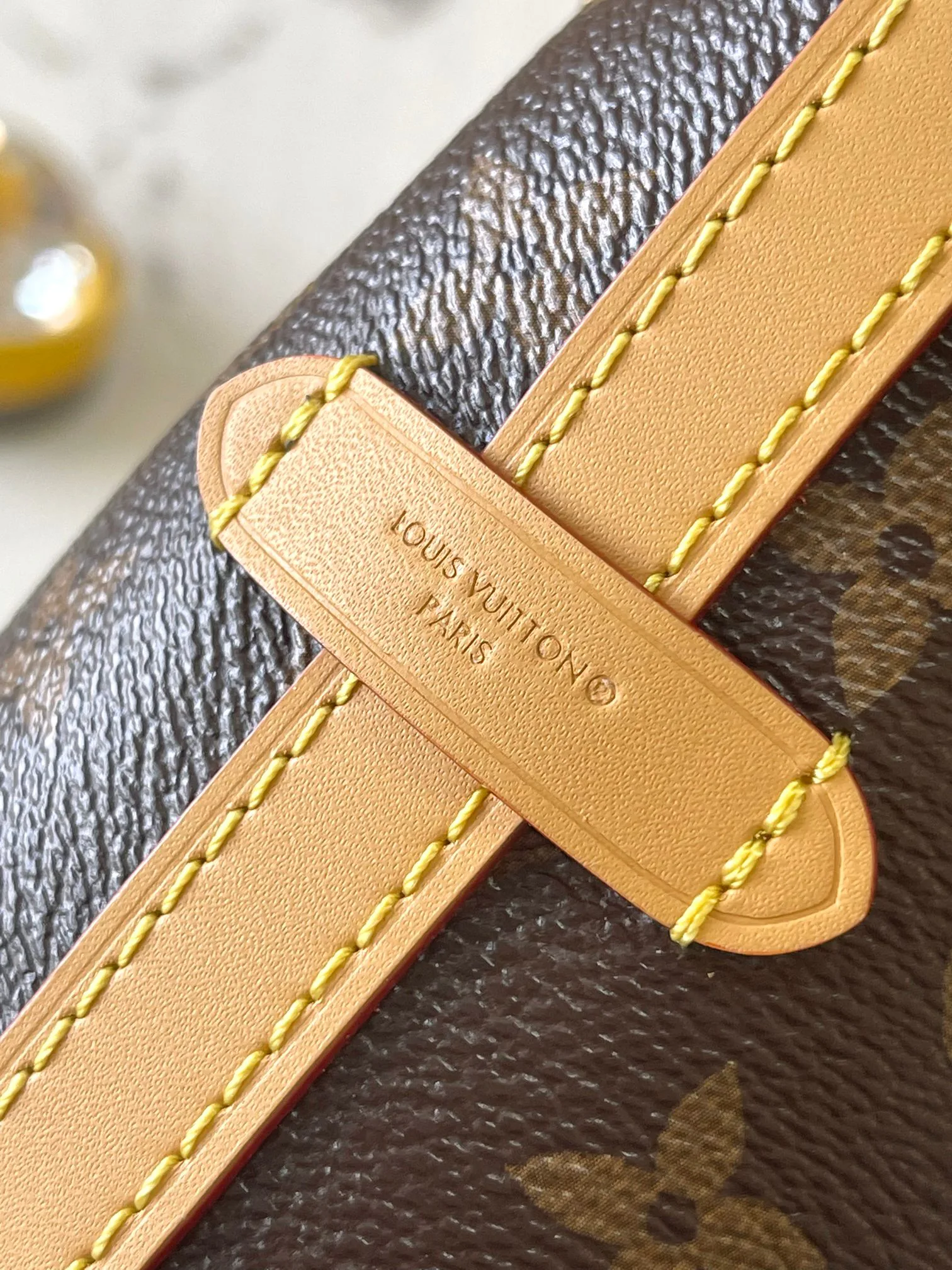 Women's Classic Handbags LOUIS VUITTON 18170474
