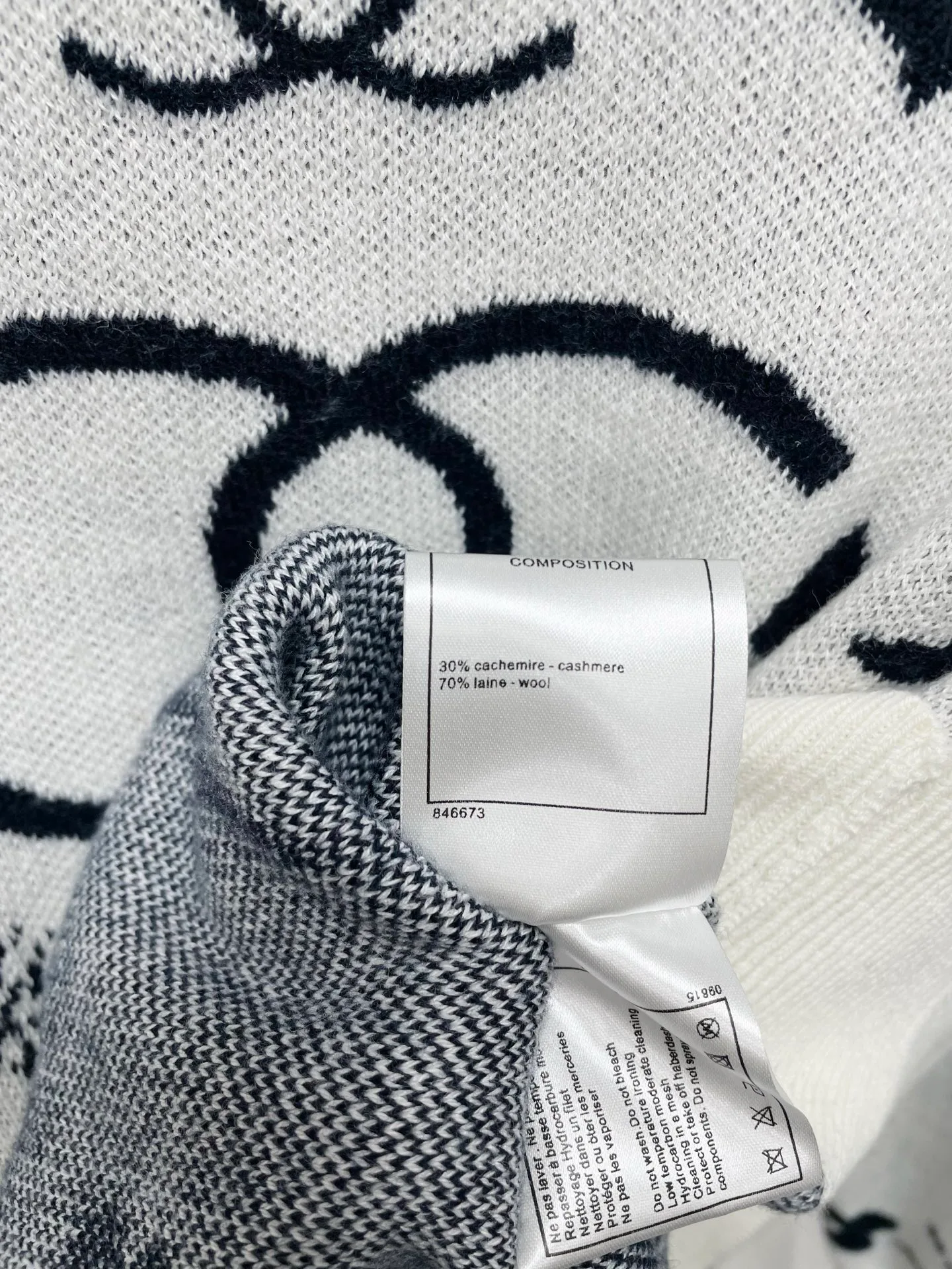 Women's Jumpers And Sweaters CHANEL 18138025