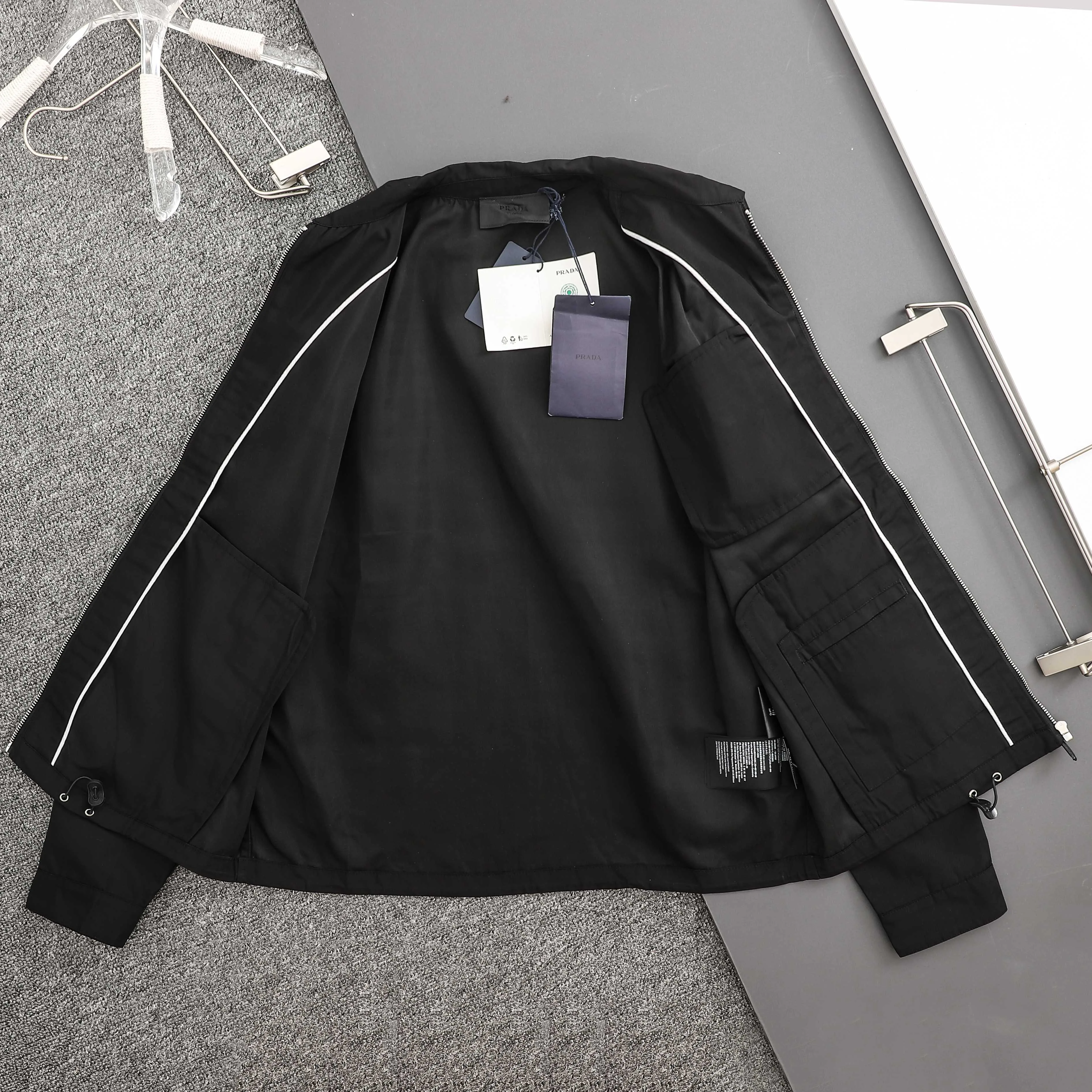 Men's Jackets And Down Jackets PRADA 18068953