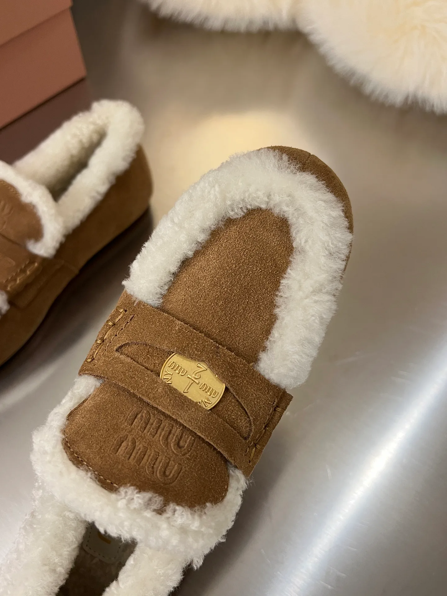 Women's Loafers And Moccasins MIU MIU 17948621