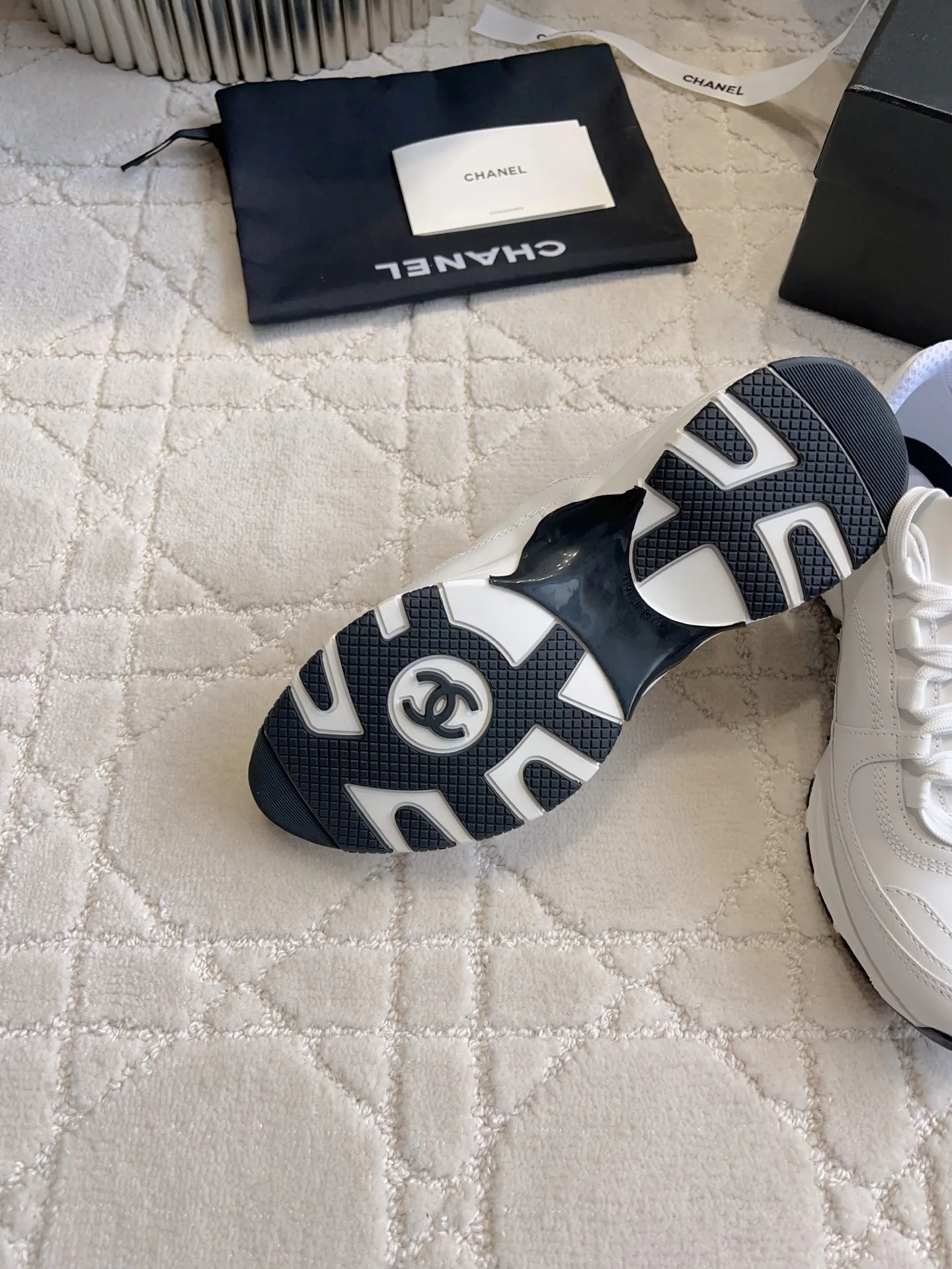 Women's Sneakers CHANEL 17936563