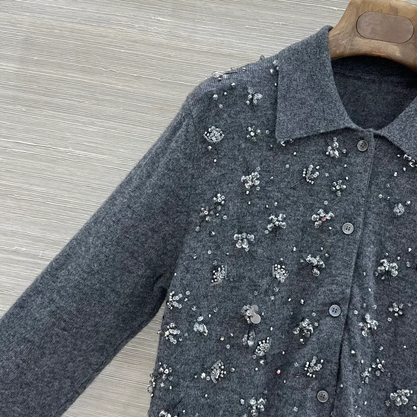 Women's Jumpers And Sweaters MIU MIU 18230388