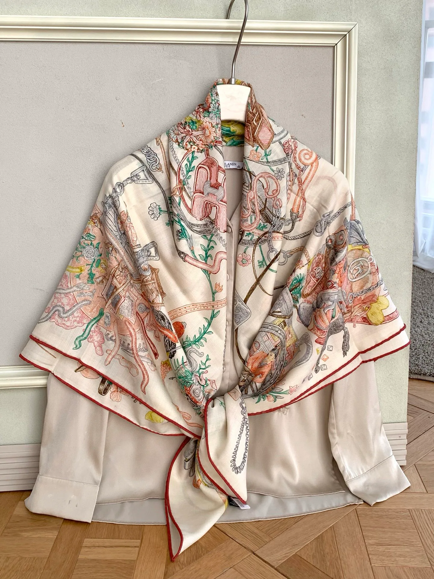 Silk Scarves HERMES 17991628