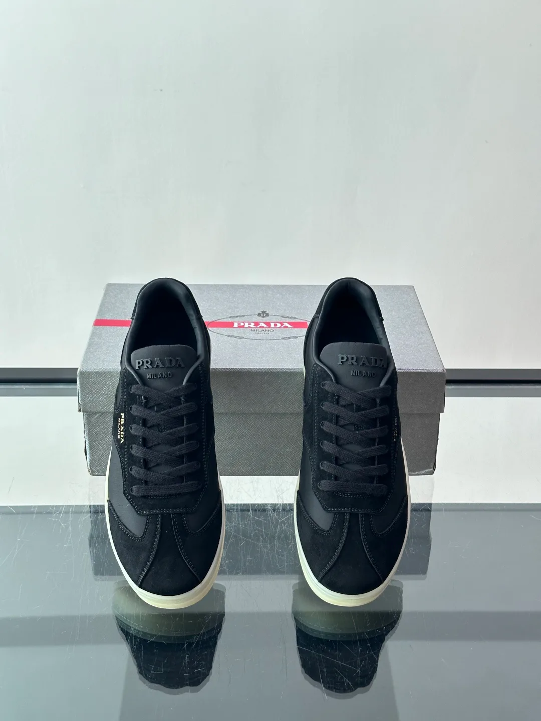 Men's Sneakers PRADA 17982485