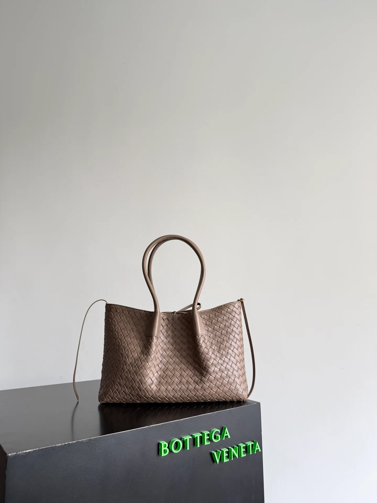 Women's Classic Handbags BOTTEGA VENETA 17705954