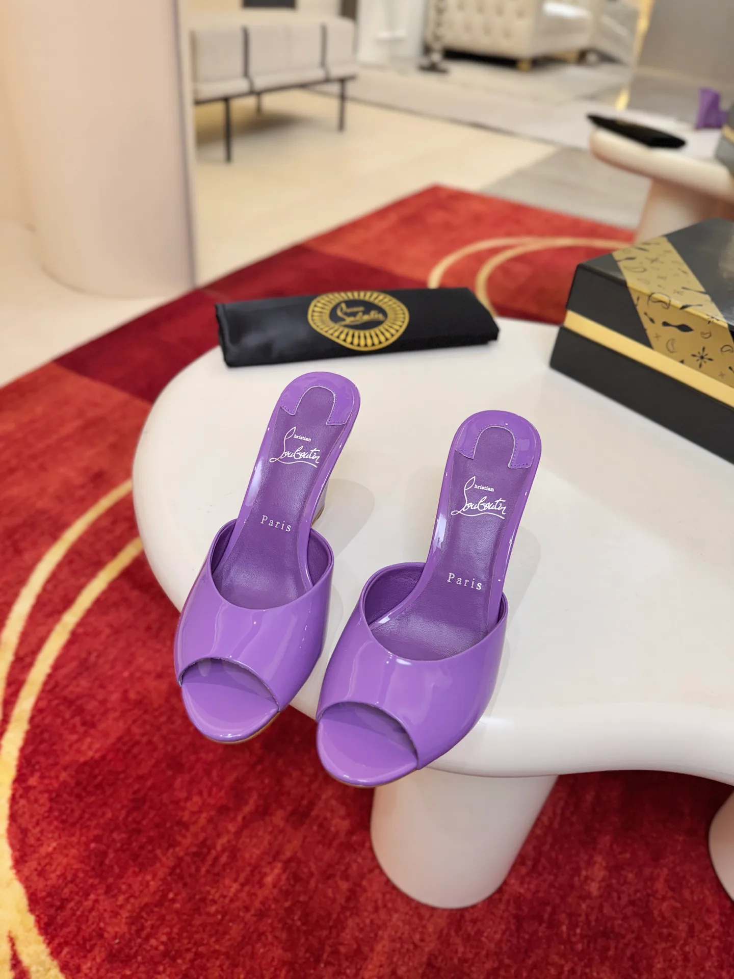 Women's Open-Toe Sandals CHRISTIAN LOUBOUTIN 18500933