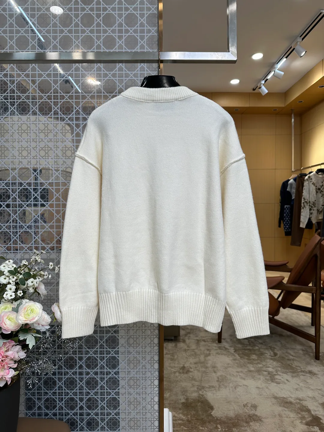 Men's Jumpers And Sweaters AMI PARIS 17802542