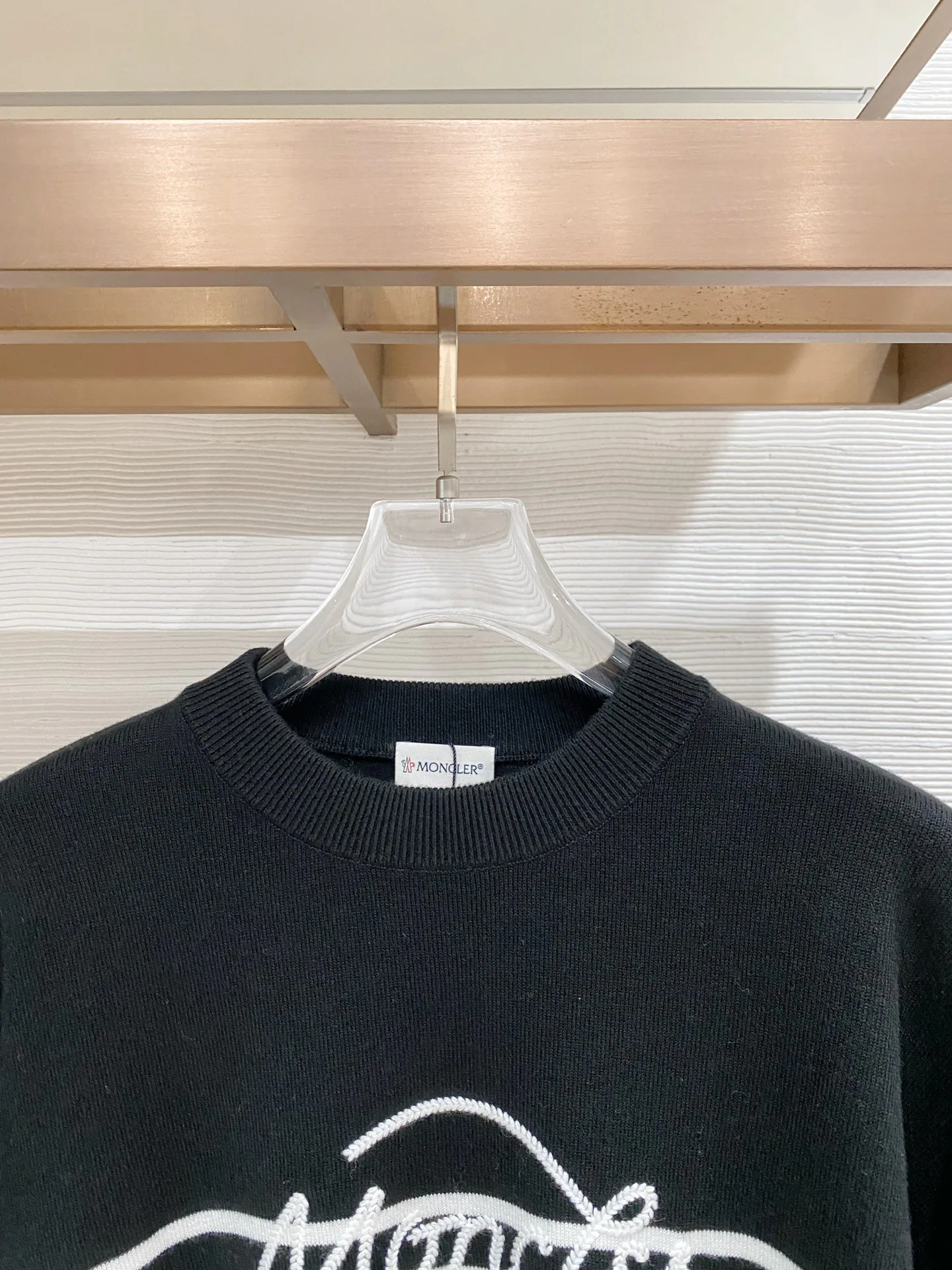 Men's Jumpers And Sweaters MONCLER 18374692
