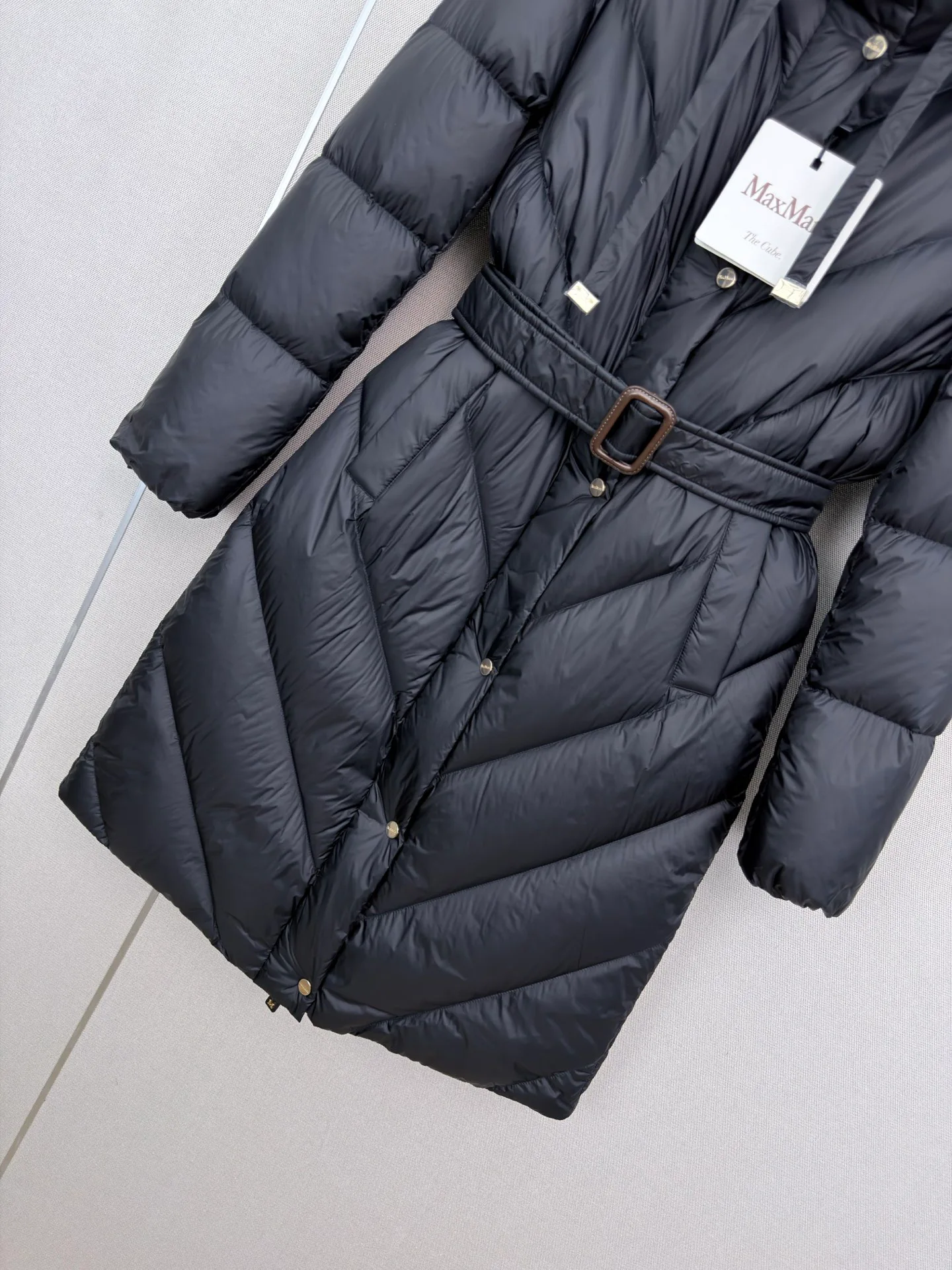 Куртки И Пуховики Женские Max Mara 18600957
