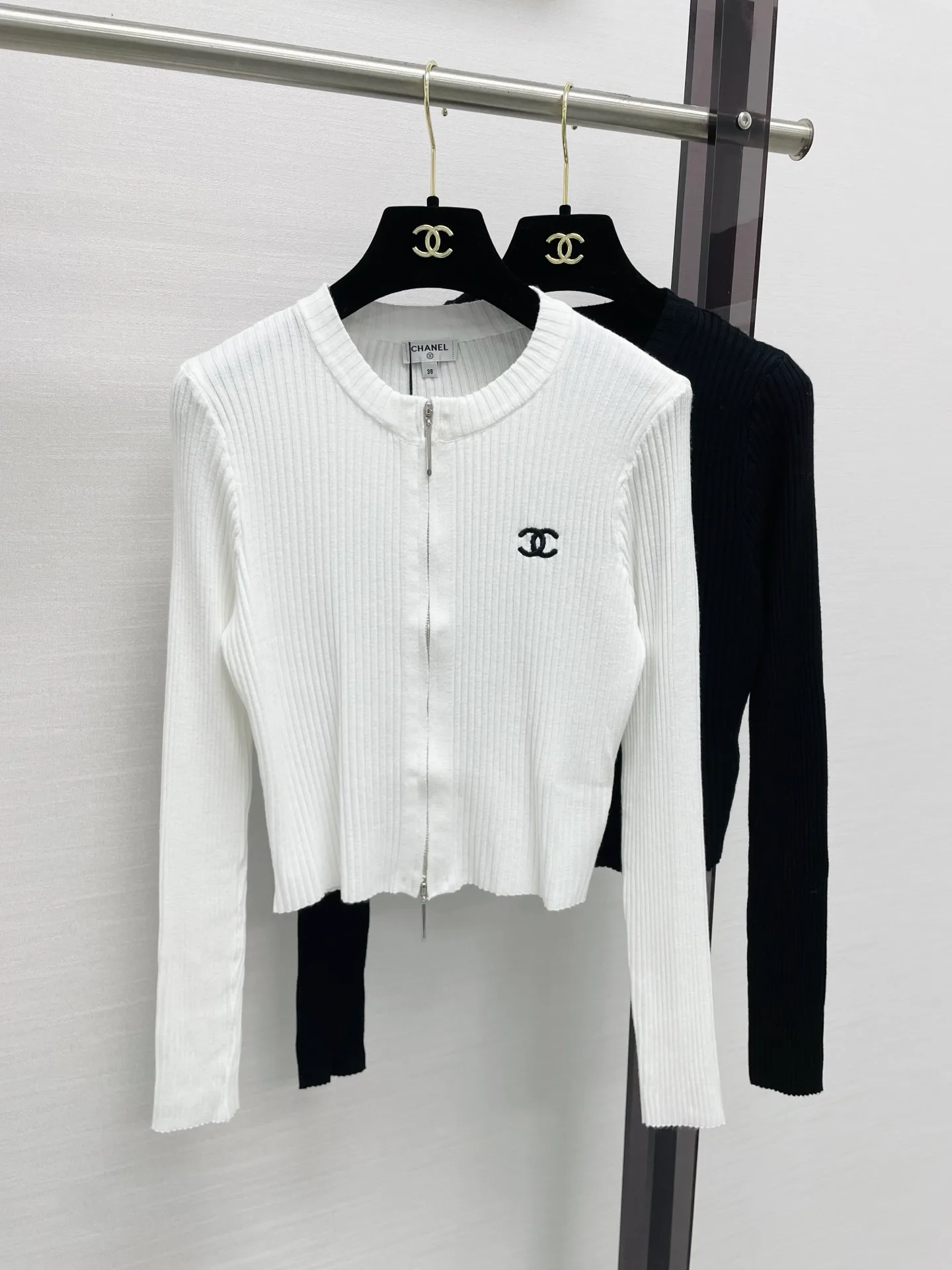 Women's Jumpers And Sweaters CHANEL 18138414