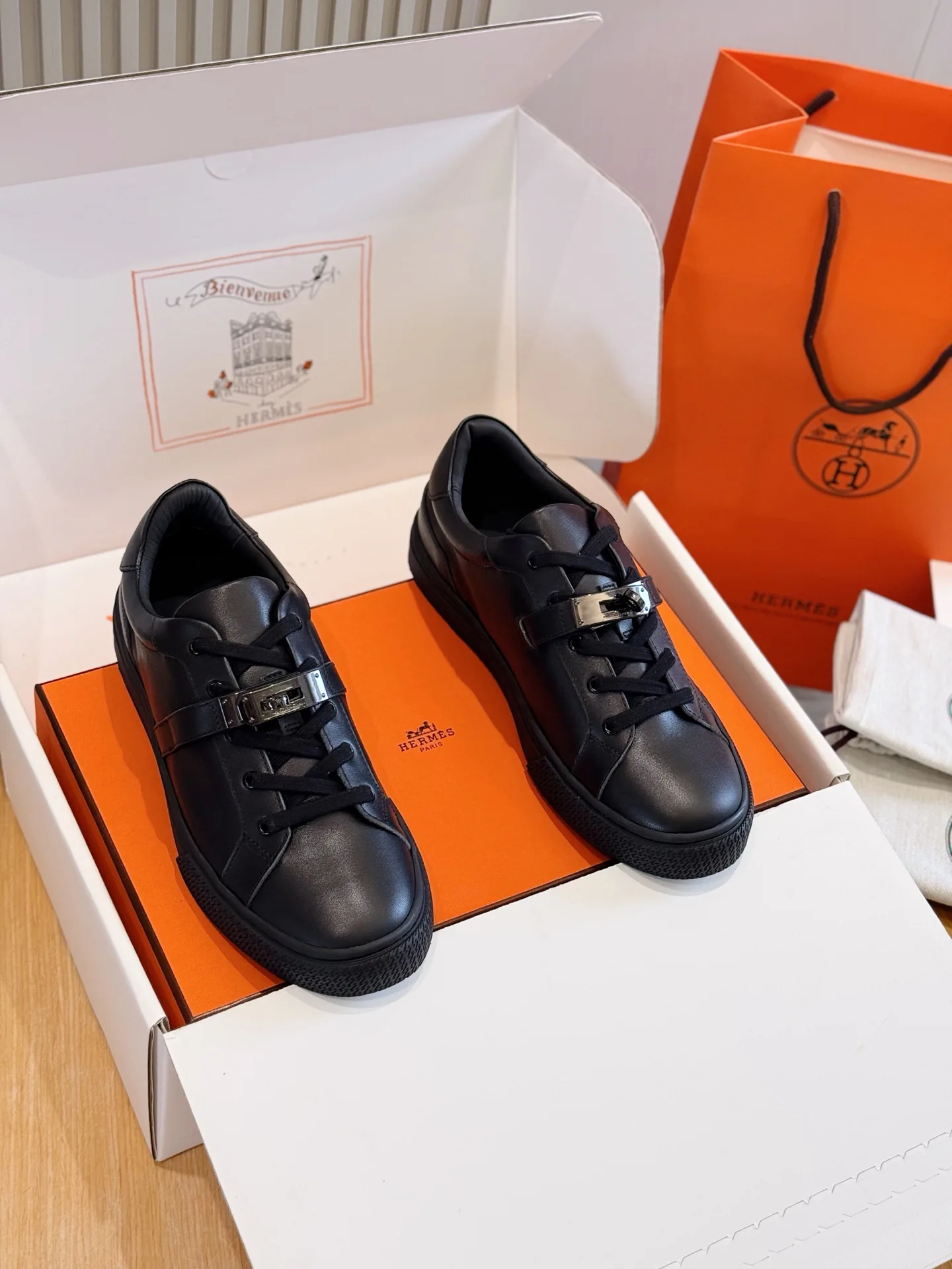 Men's Sneakers HERMES 17933939