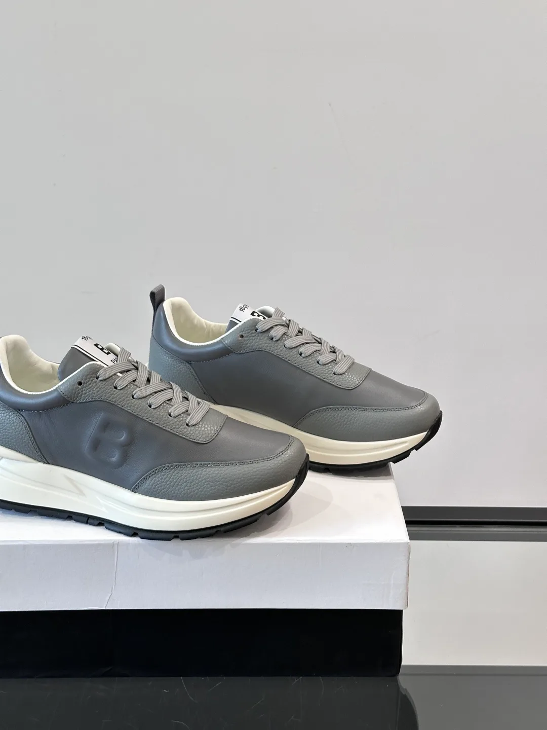 Men's Sneakers BERLUTI 18277783
