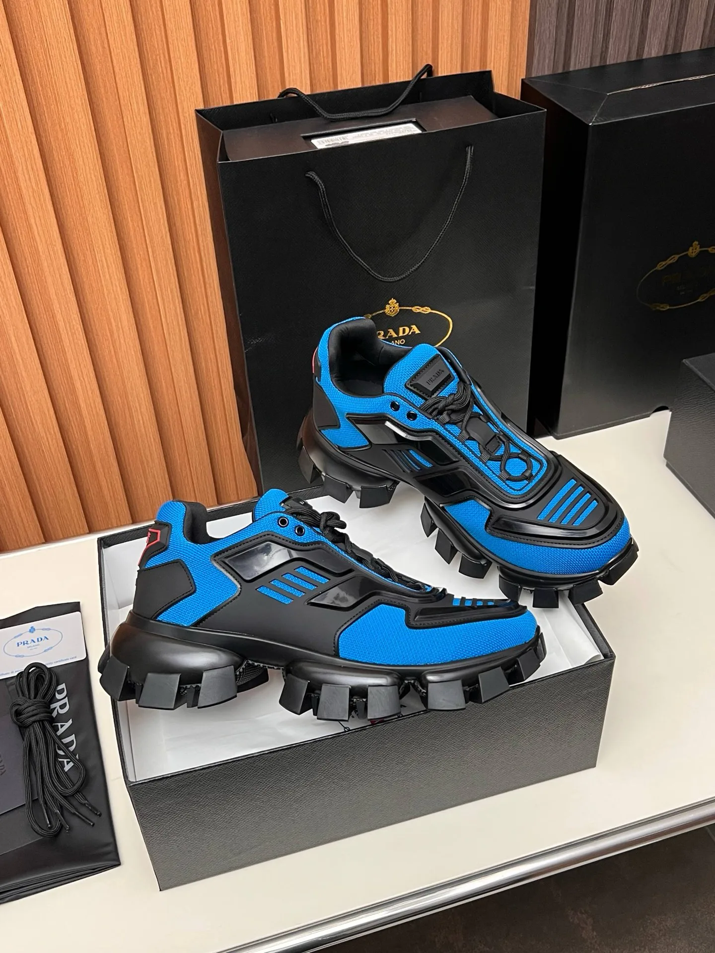 Women's Sneakers PRADA 17955141