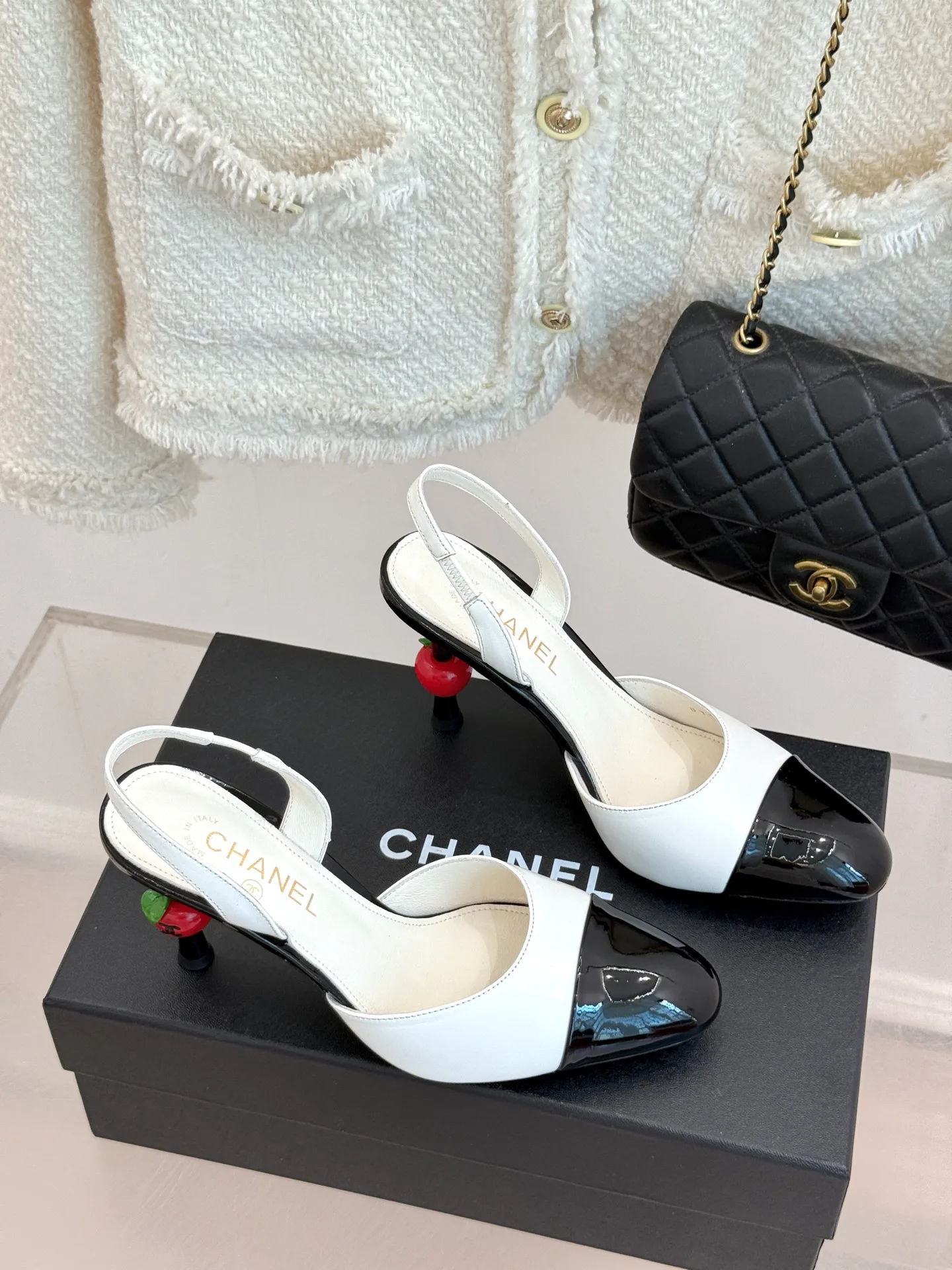 Women's Open-Toe Sandals CHANEL 17425310