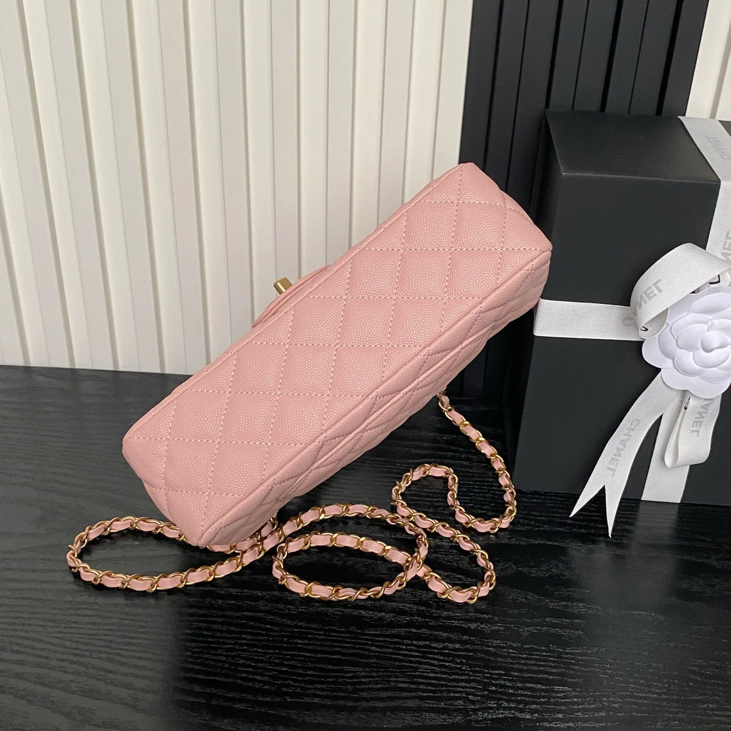 Women's Classic Handbags CHANEL 17364559