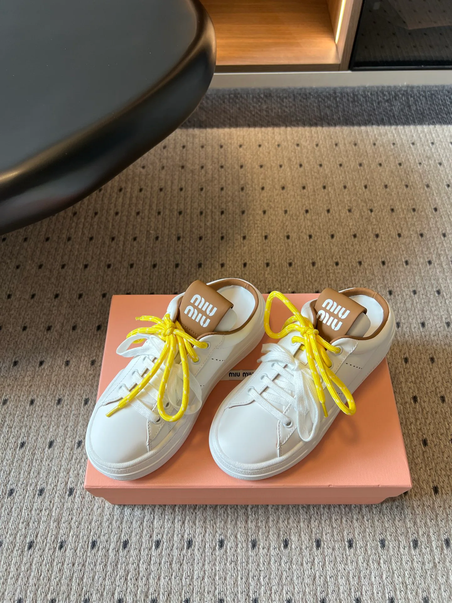 Women's Sneakers MIU MIU 17696148
