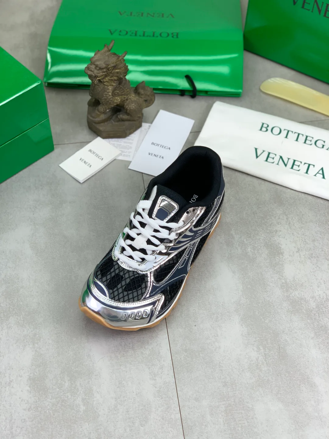 Women's Sneakers BOTTEGA VENETA 18365169