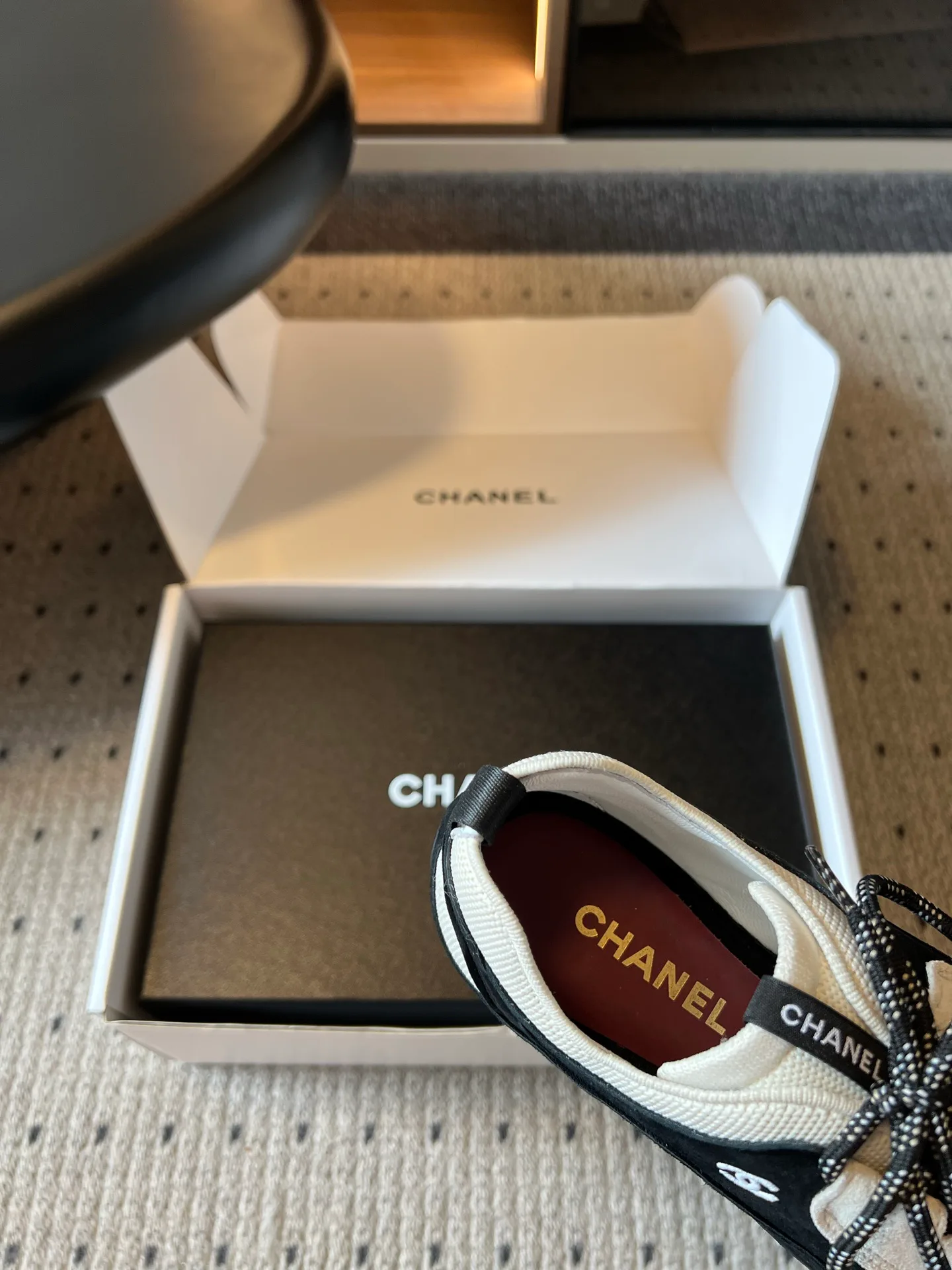 Women's Sneakers CHANEL 17419361