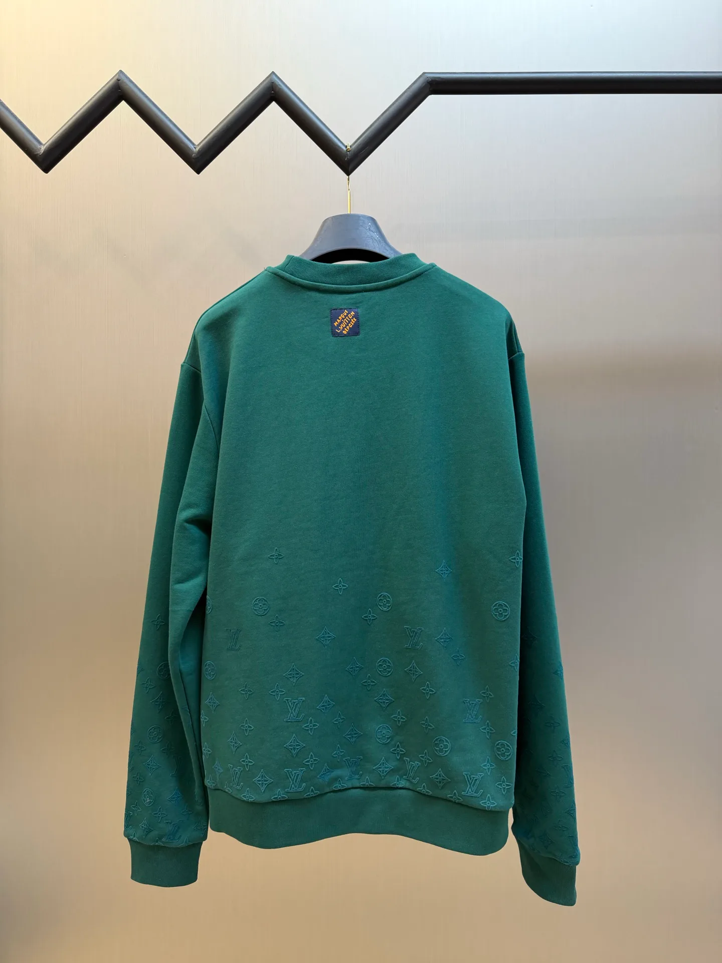 Men's Sweatshirts And Hoodies LOUIS VUITTON 18483205