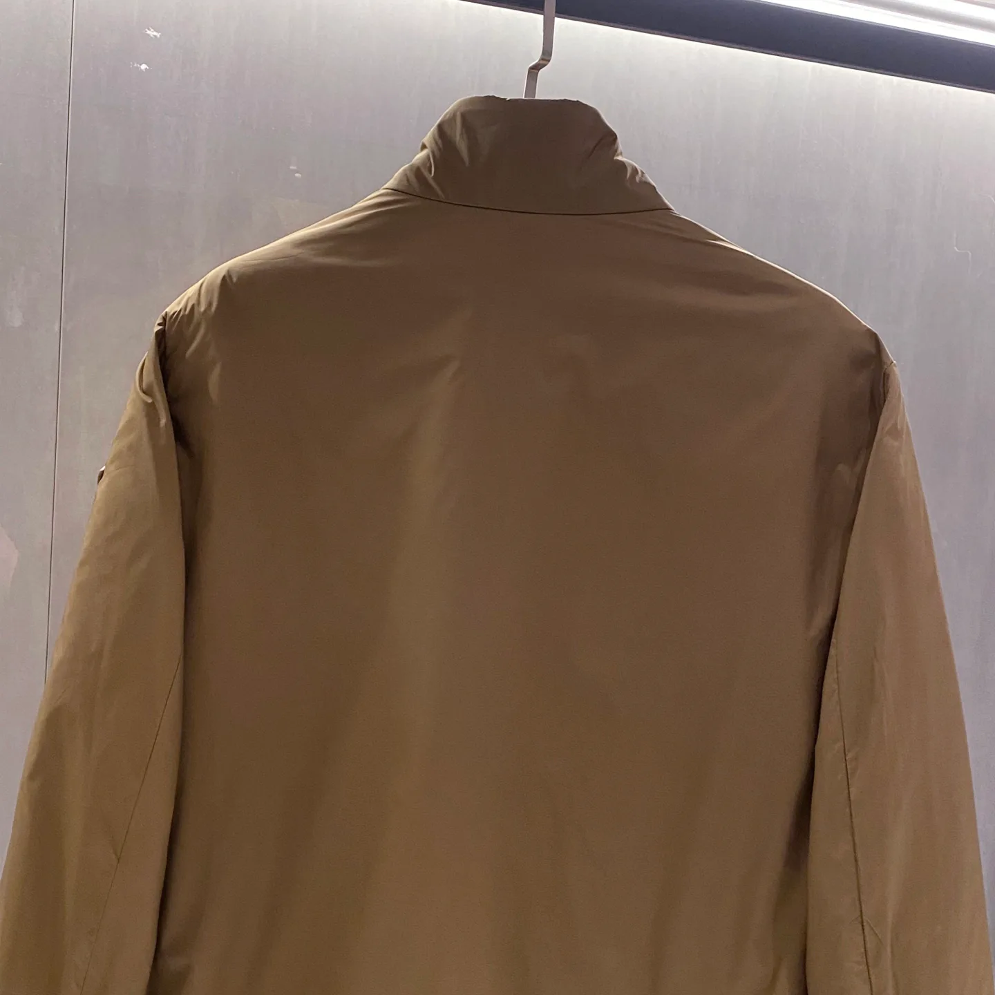 Куртки И Пуховики Мужские Moncler 18572359