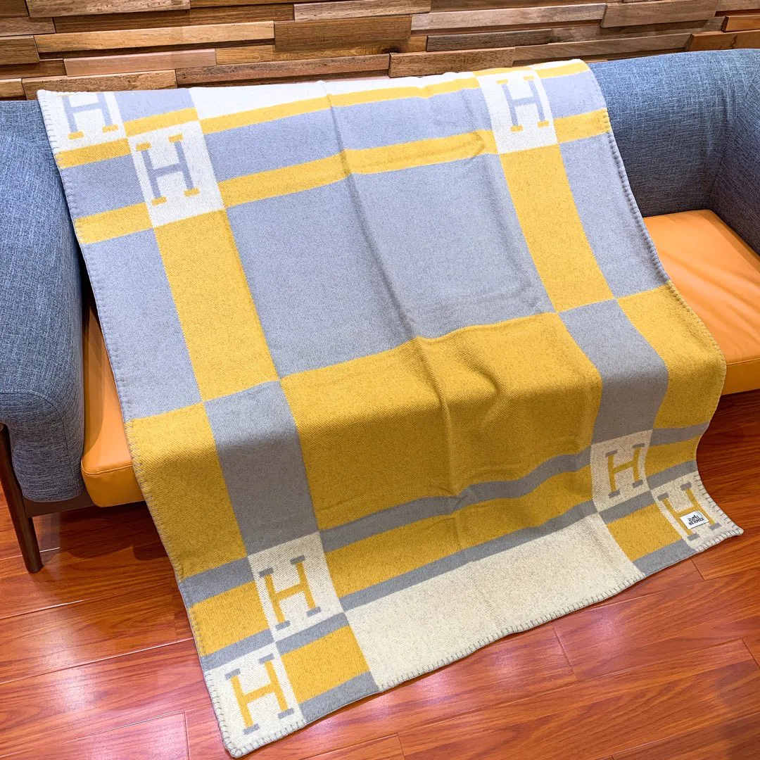 Textiles HERMES 17992391