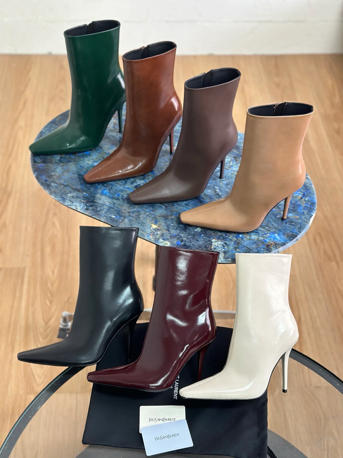 Women's Booties SAINT LAURENT 17918117