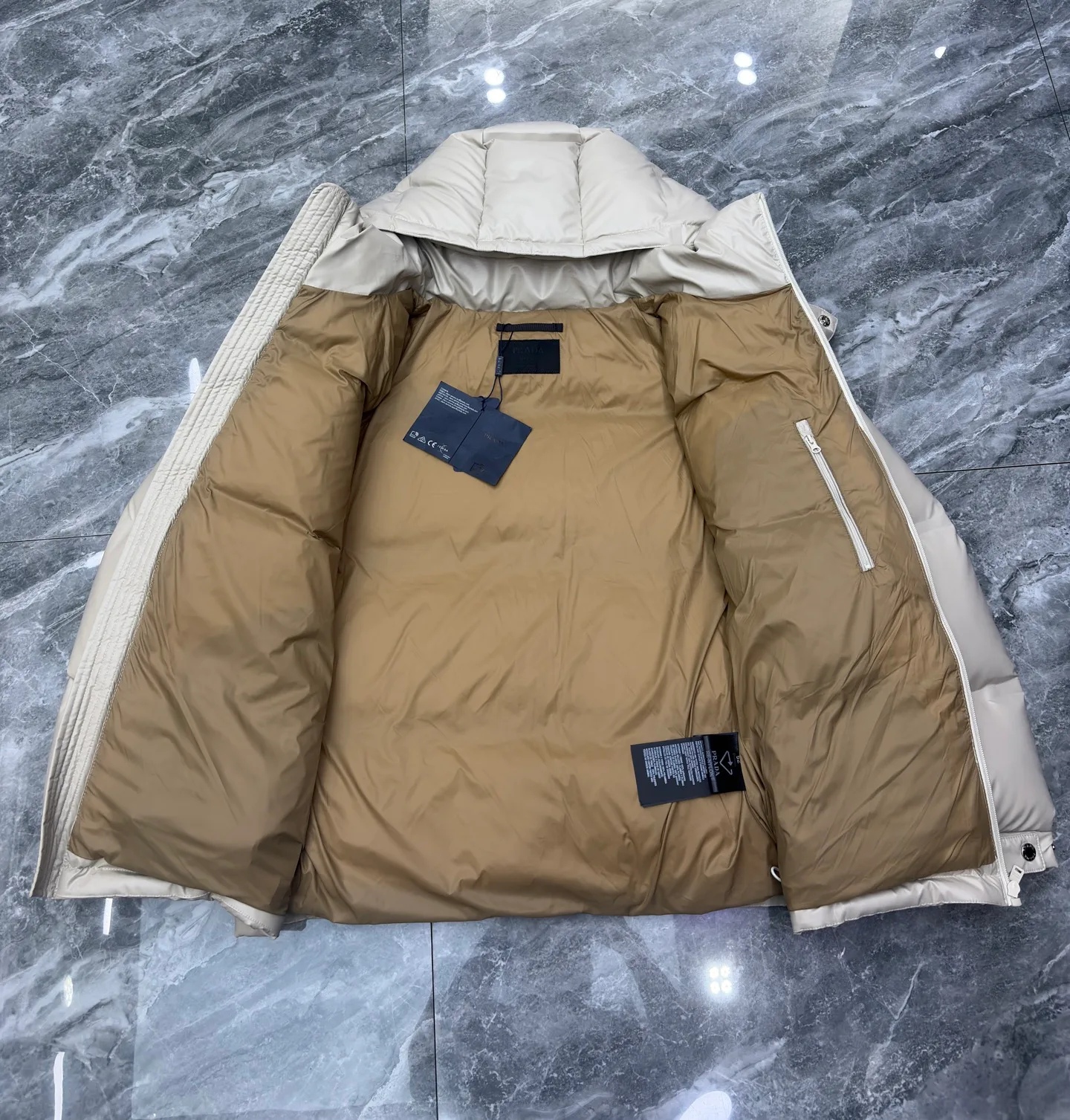 Men's Jackets And Down Jackets PRADA 17690903