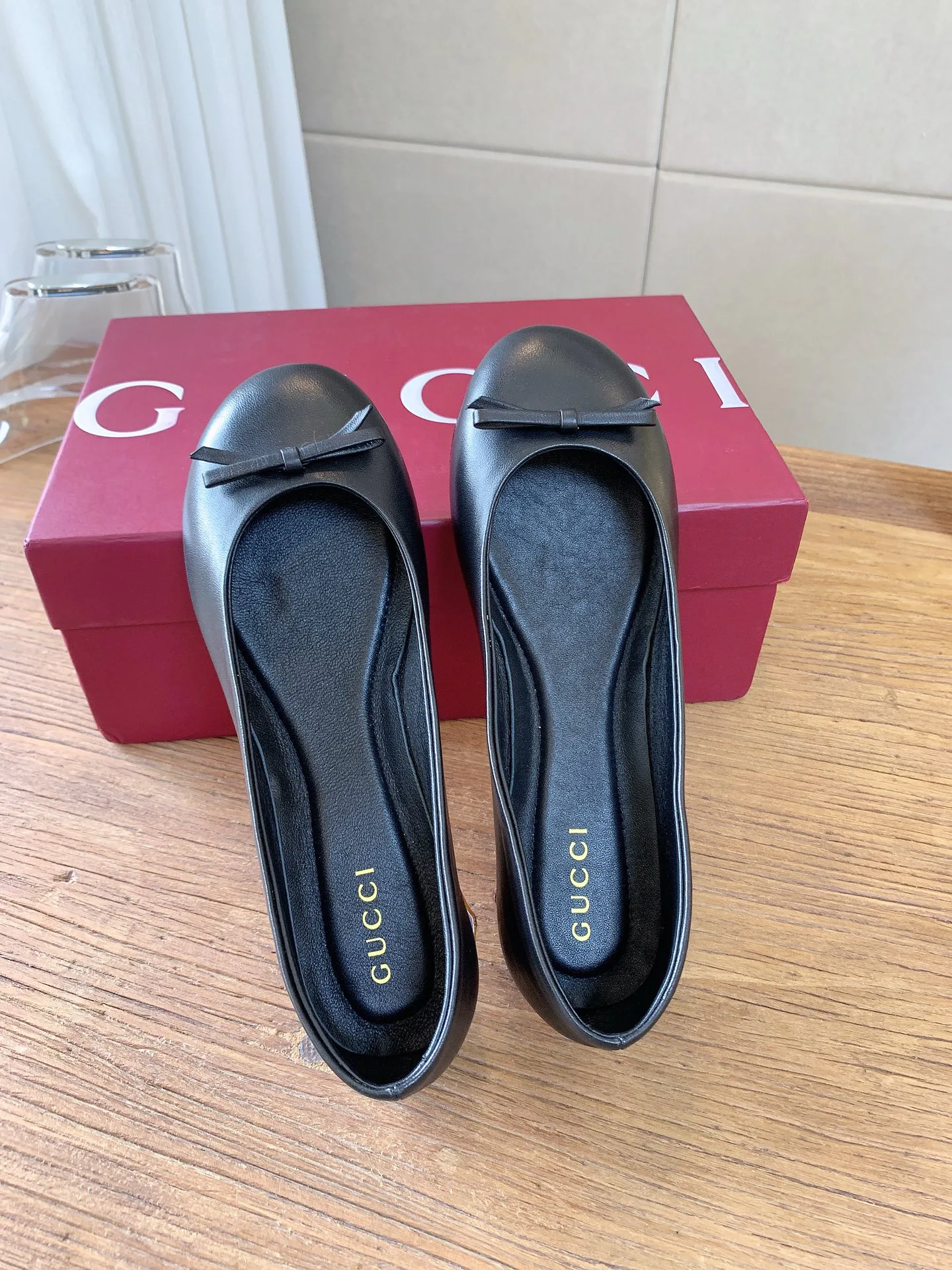 Women's Ballet Flats GUCCI 18159965