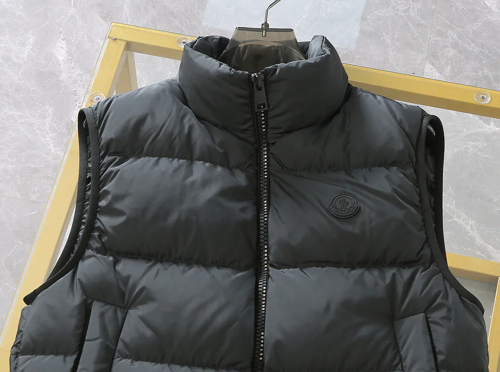 Men's Jackets And Down Jackets MONCLER 18140825