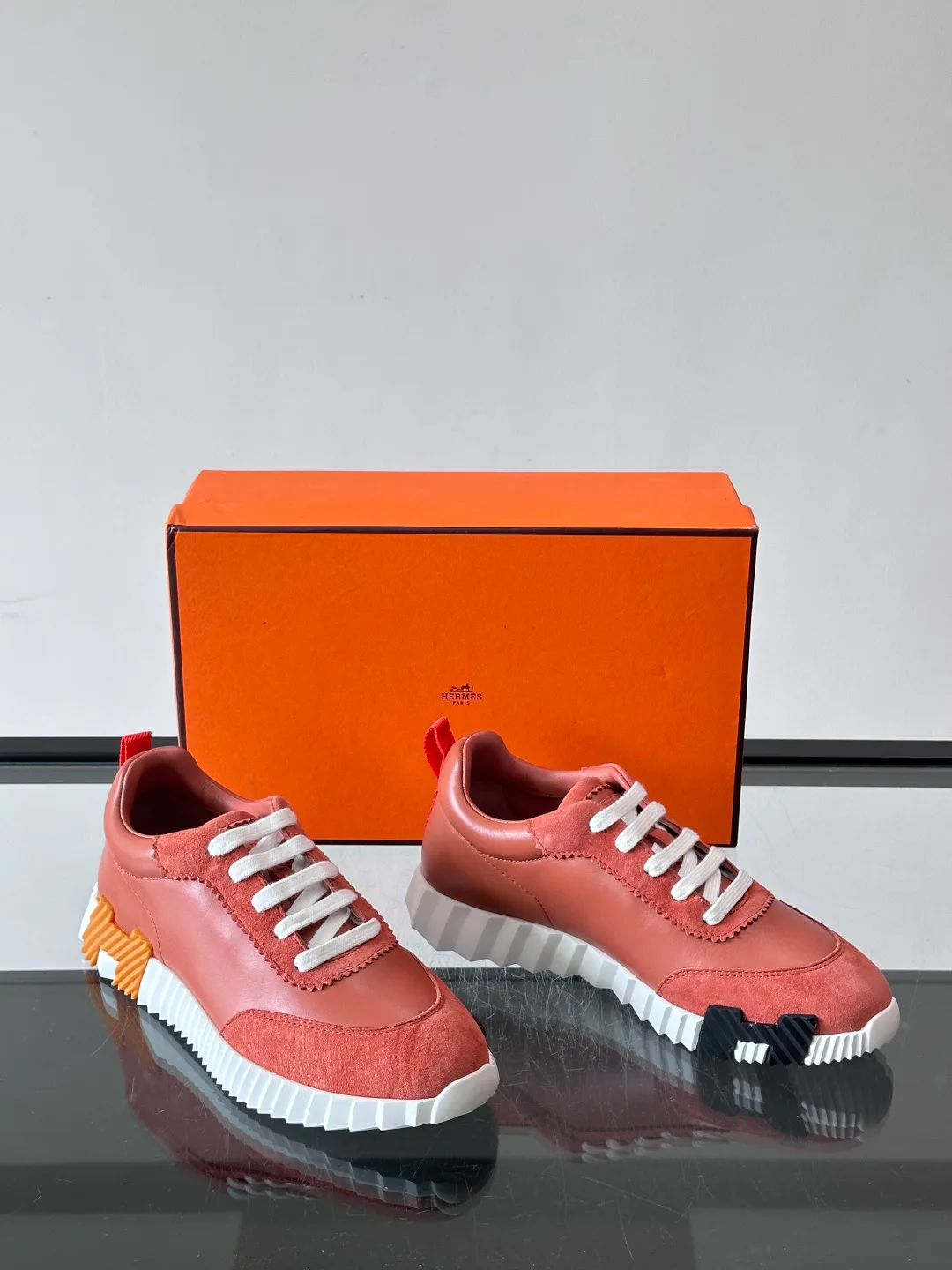 Men's Sneakers HERMES 18102593