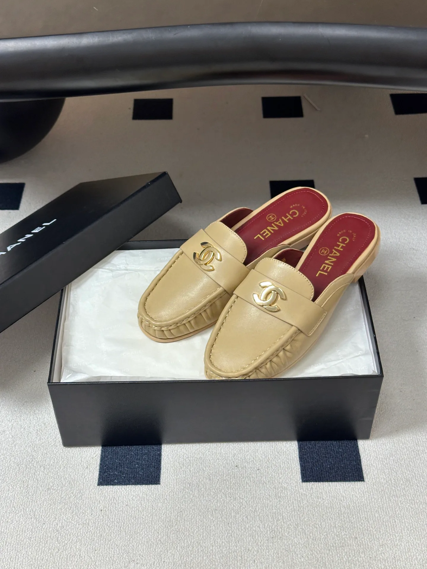 Women's Mules And Clogs CHANEL 17338456
