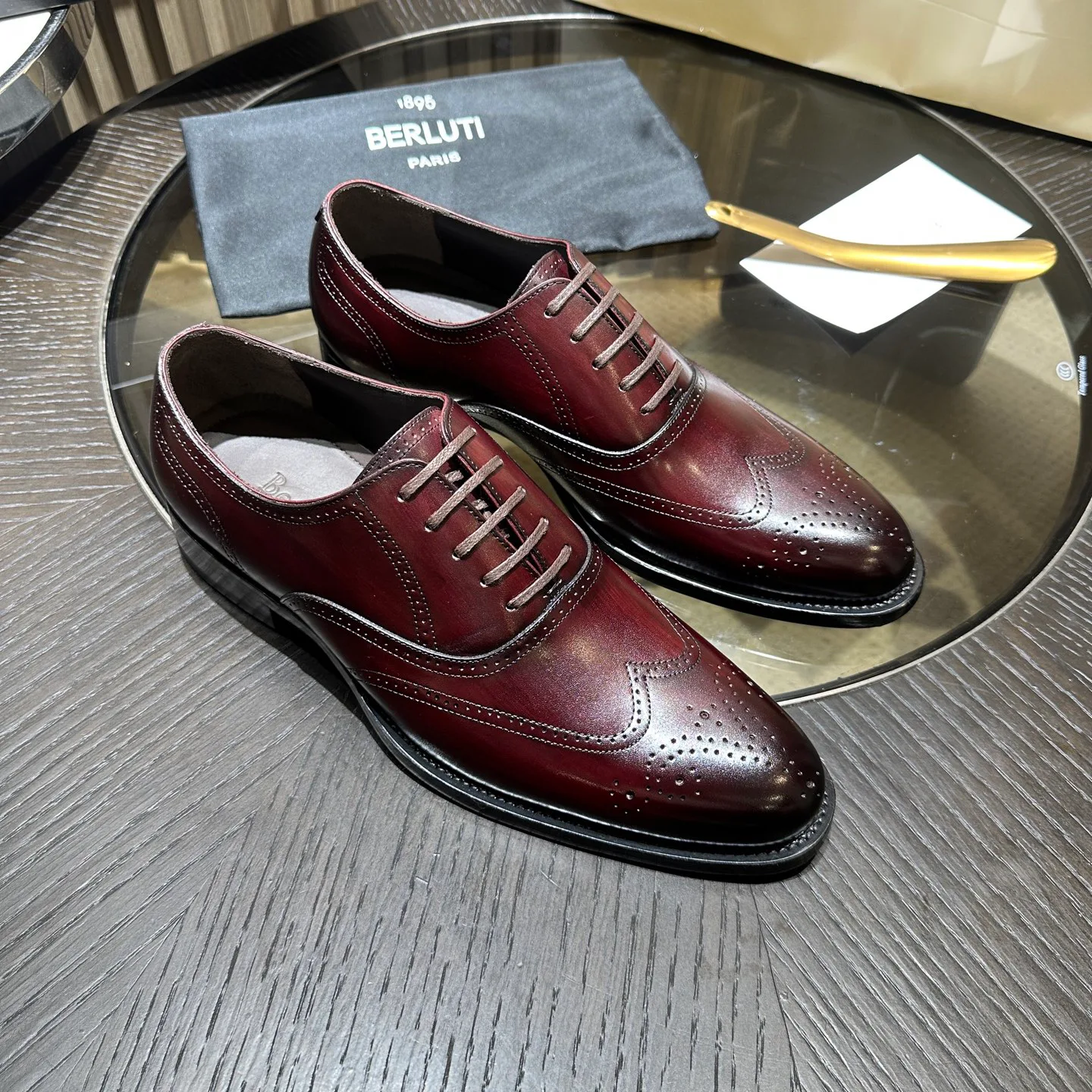 Men's Loafers And Dress Shoes BERLUTI 18192050
