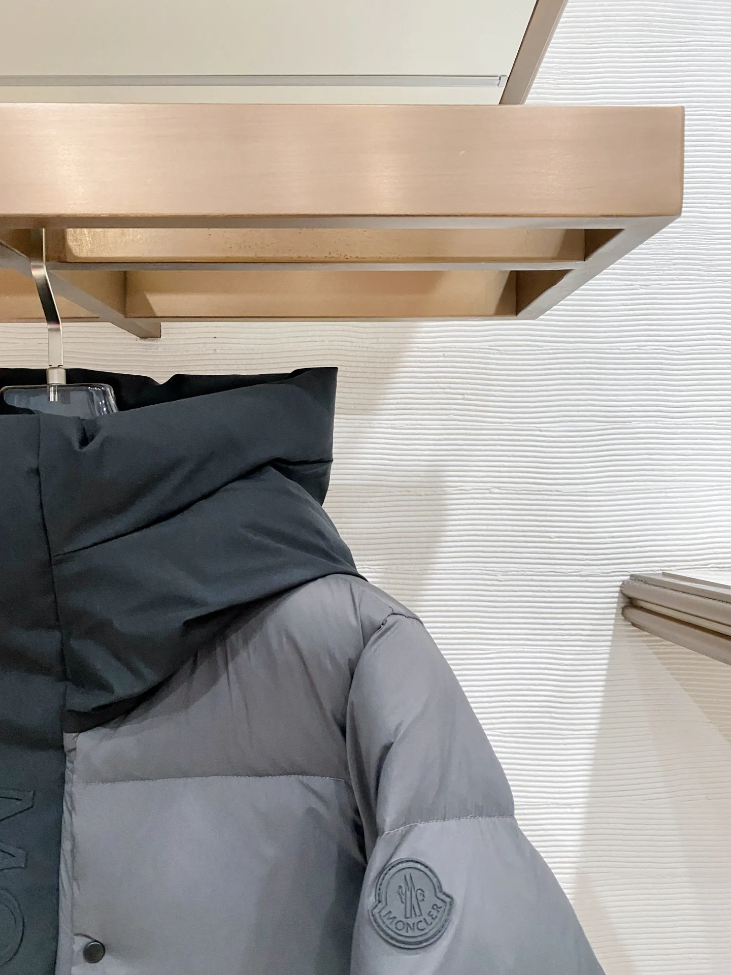 Куртки И Пуховики Мужские Moncler 18645486