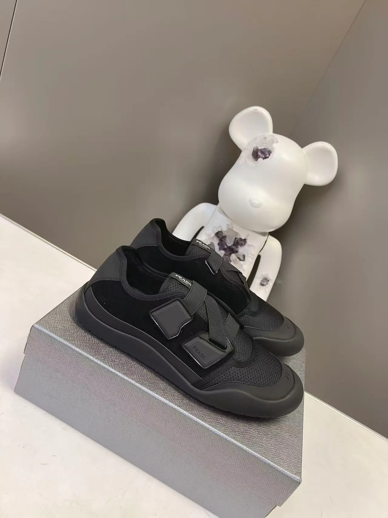 Women's Sneakers PRADA 17803491